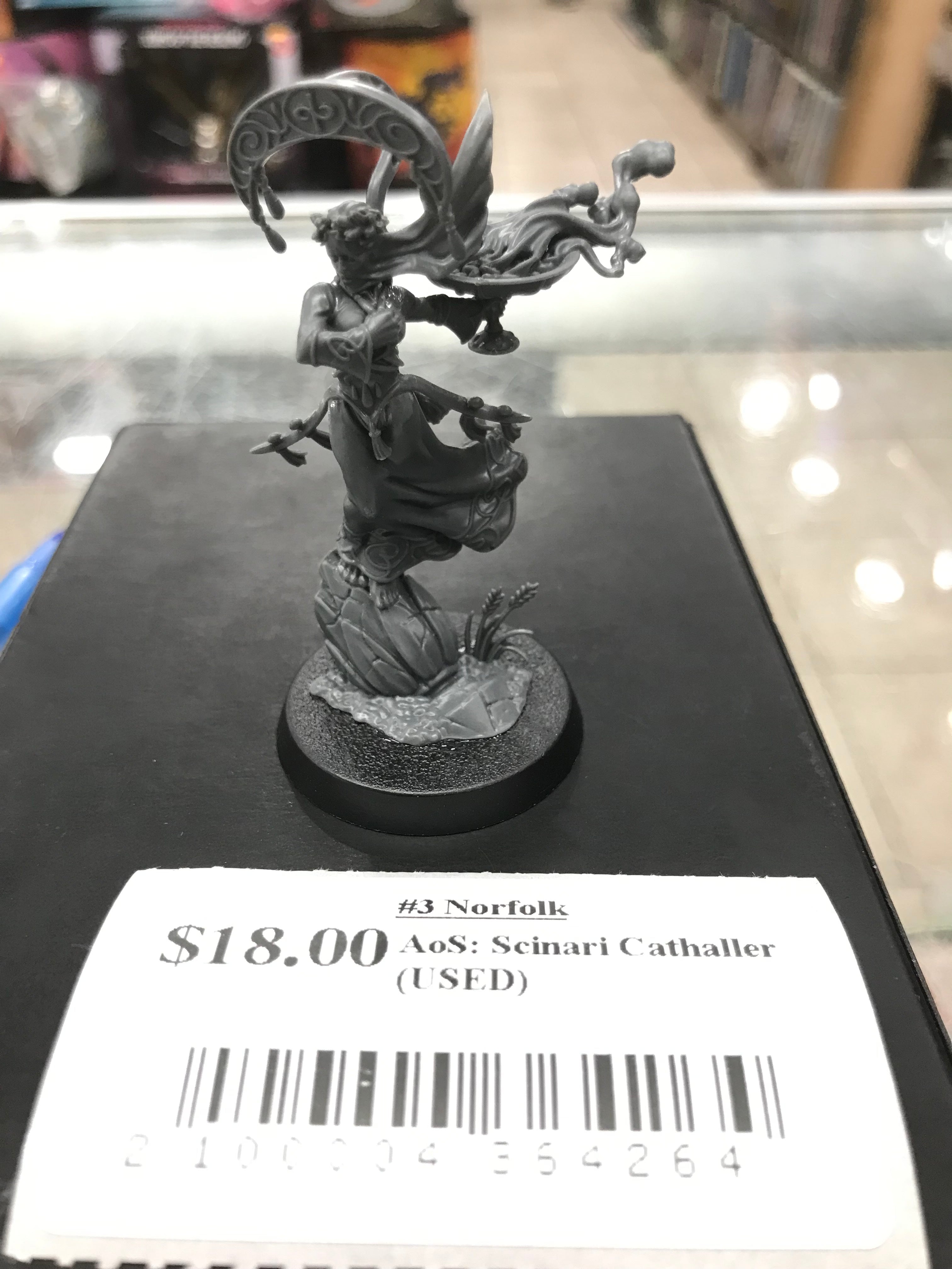 AoS: Scinari Cathaller (USED)