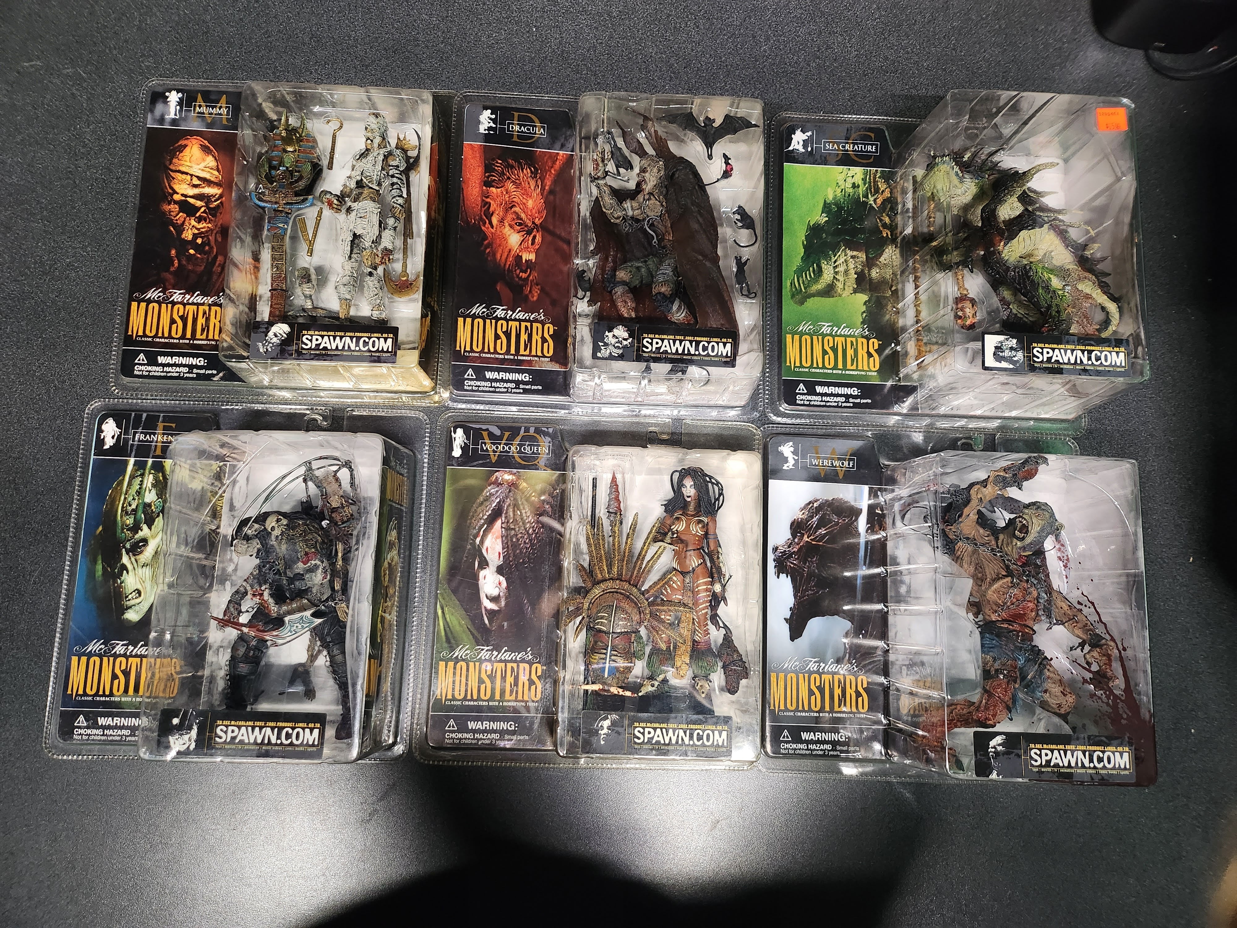 mcfarlane toys monsters series 1 McFarlane Toys: Monsters (2002) Series 1 Action Figure Complete Set