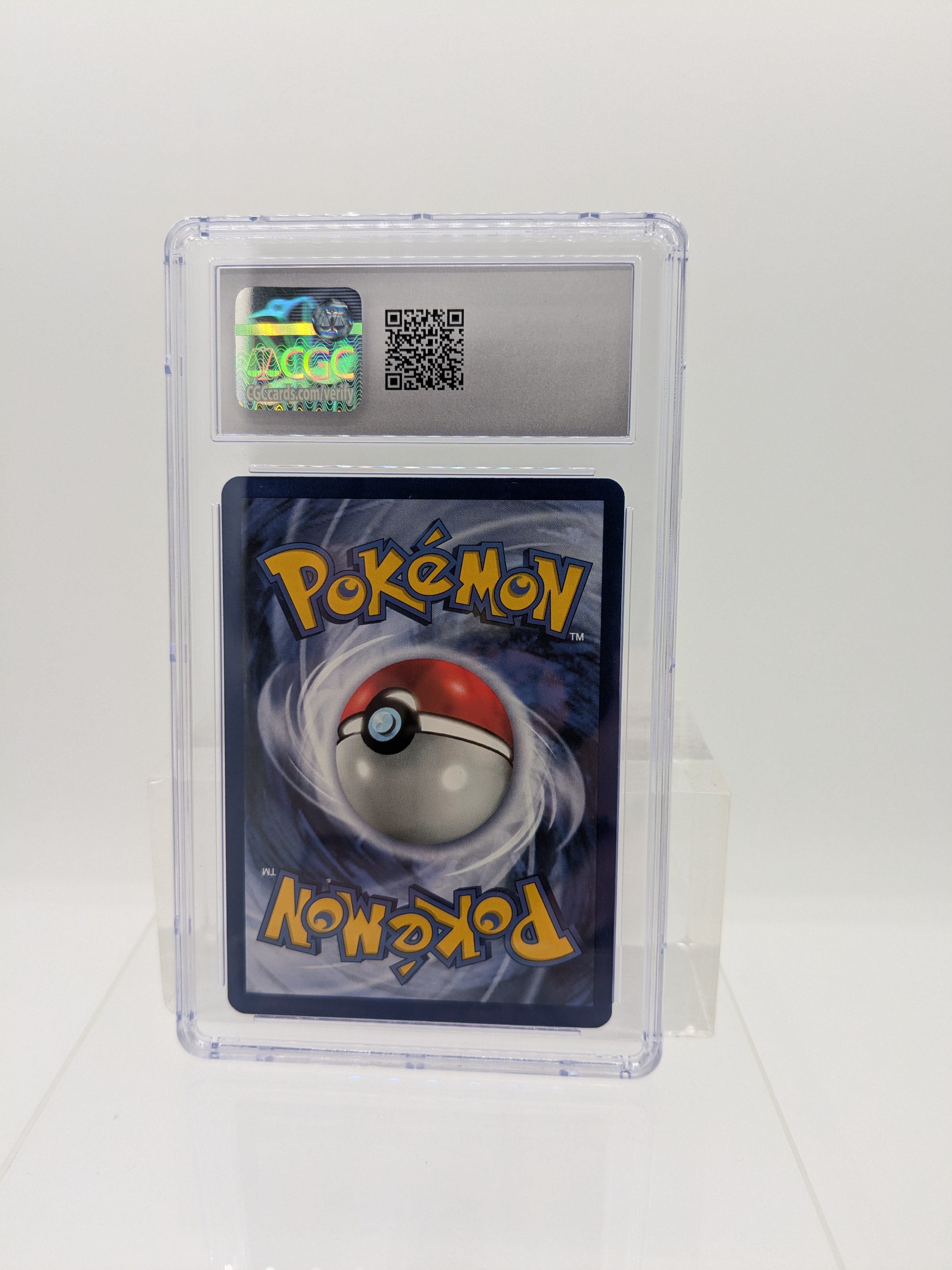 Farfetch'd (27/102) (Graded CGC 9.5)