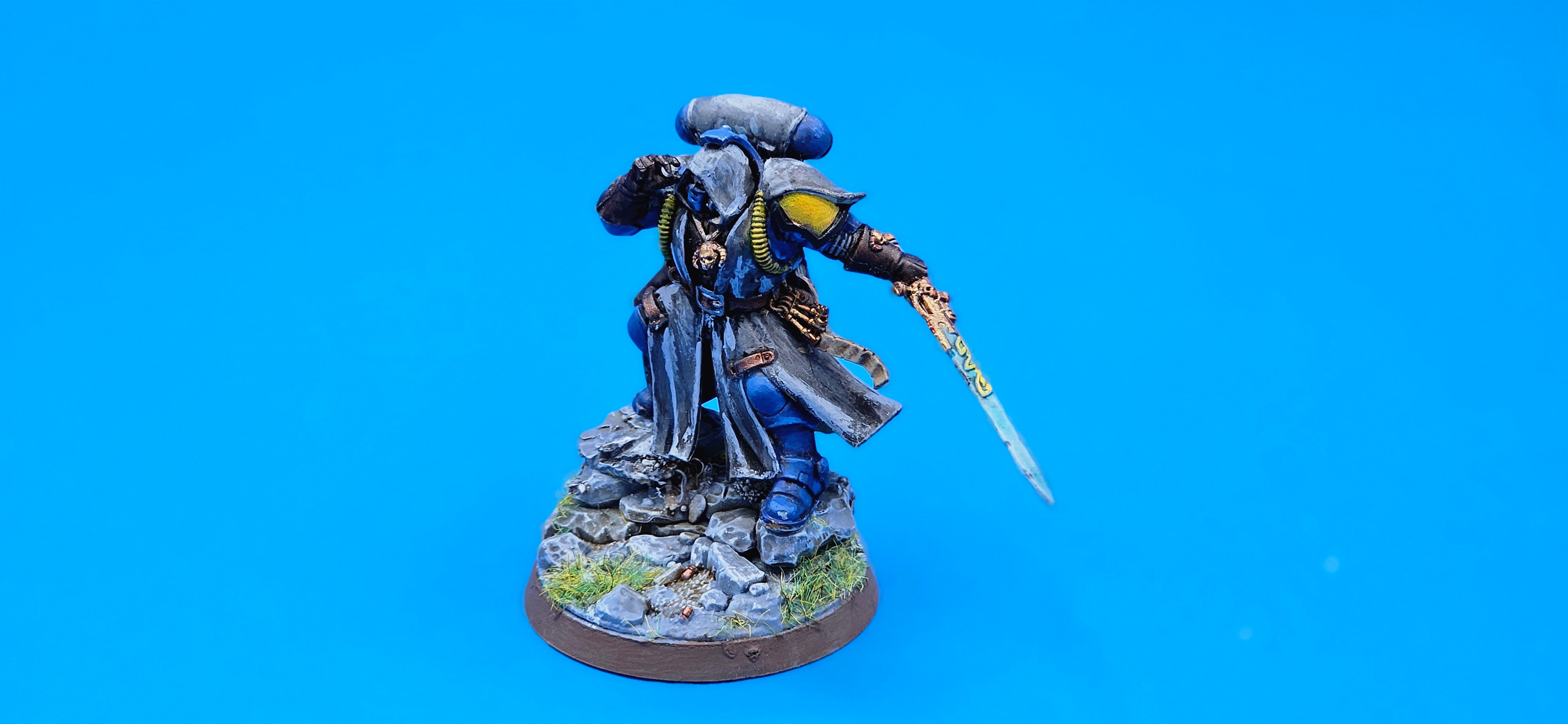 40K: Adeptus Astartes: Space Marines - Primaris Librarian in Phobos Armour (USED) Lot 1