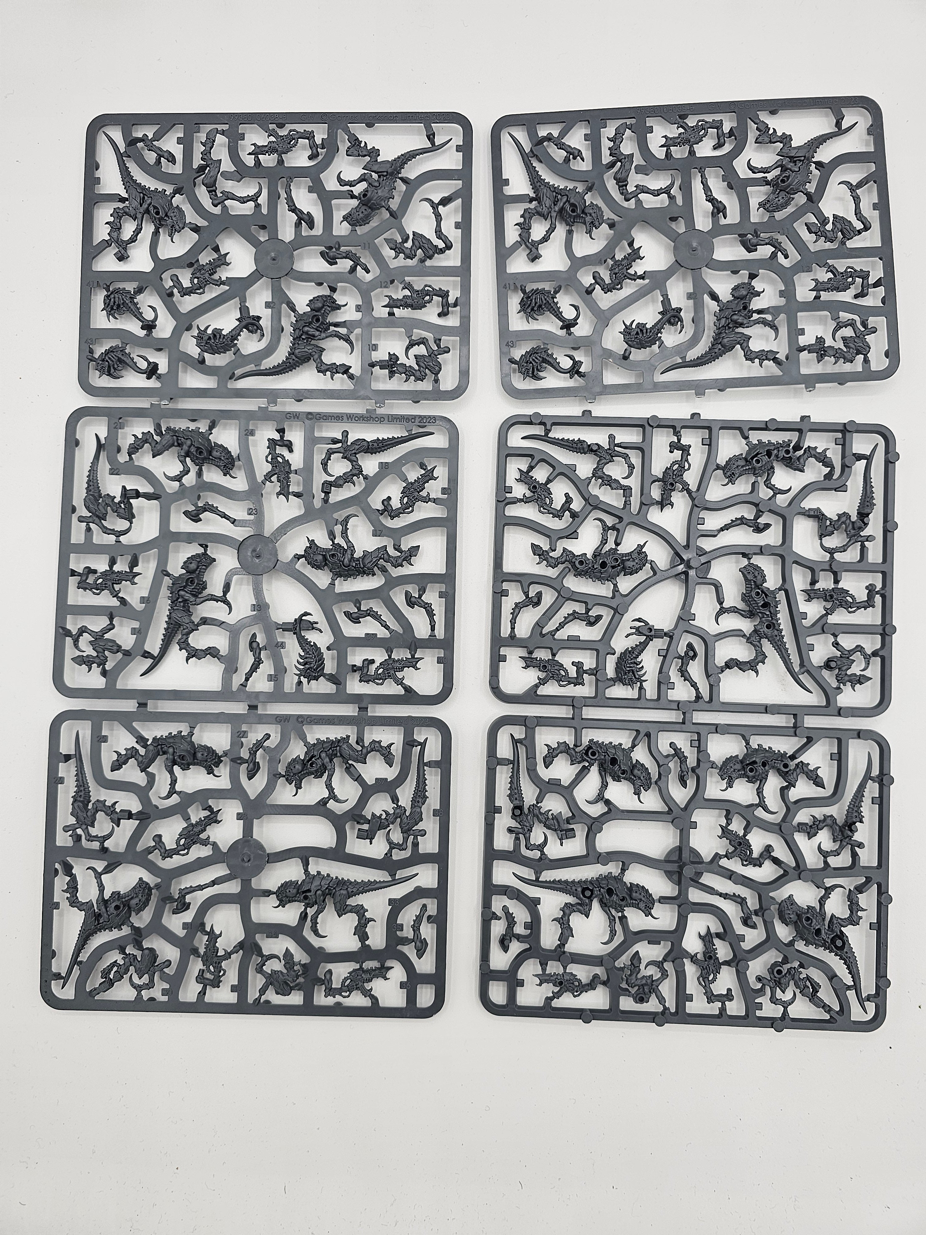 40K: Leviathan Two Player Starter (Tyranids Only) (USED)