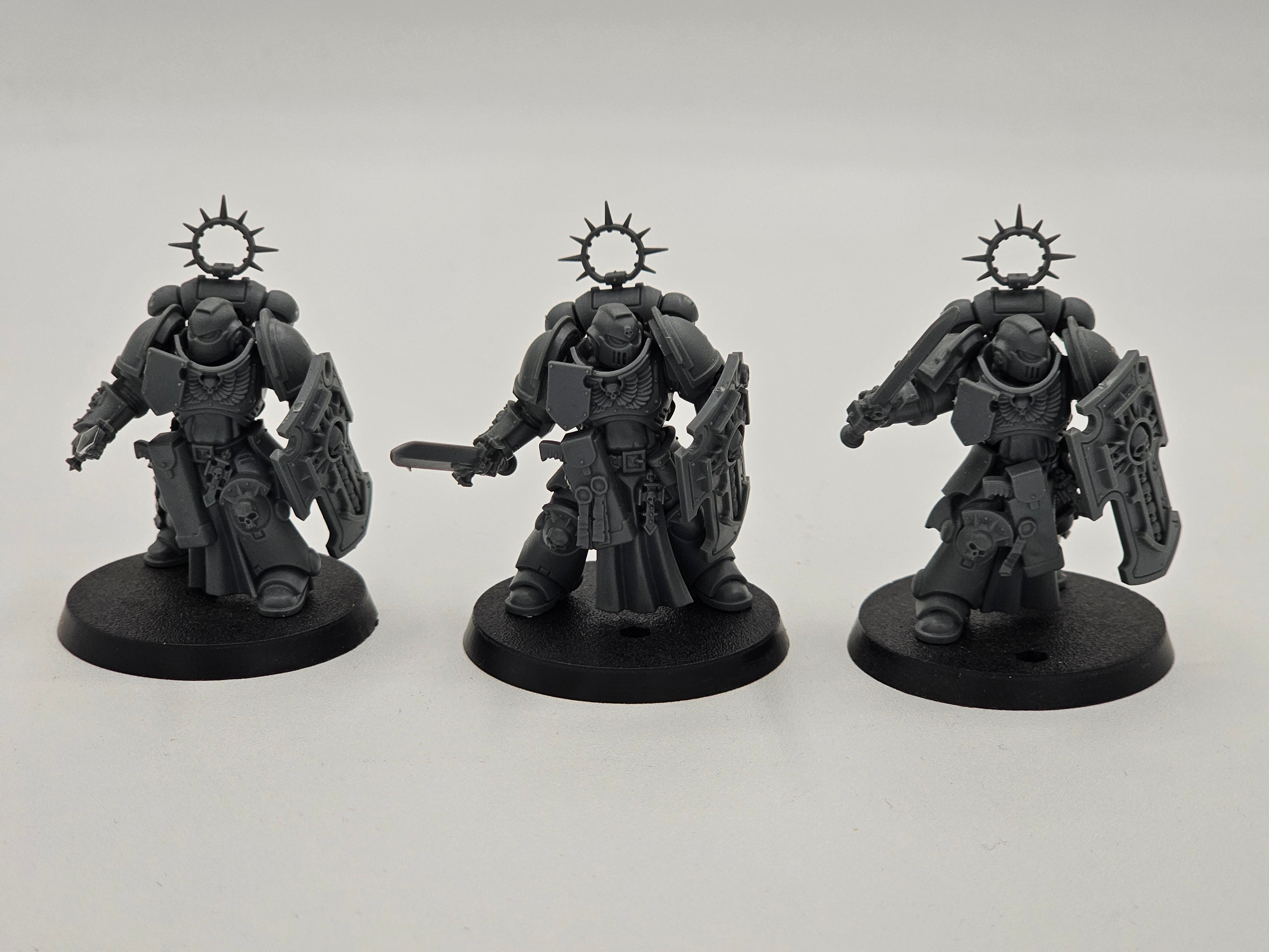 40K: Adeptus Astartes: Space Marines - Bladeguard Veterans (USED) Lot 1