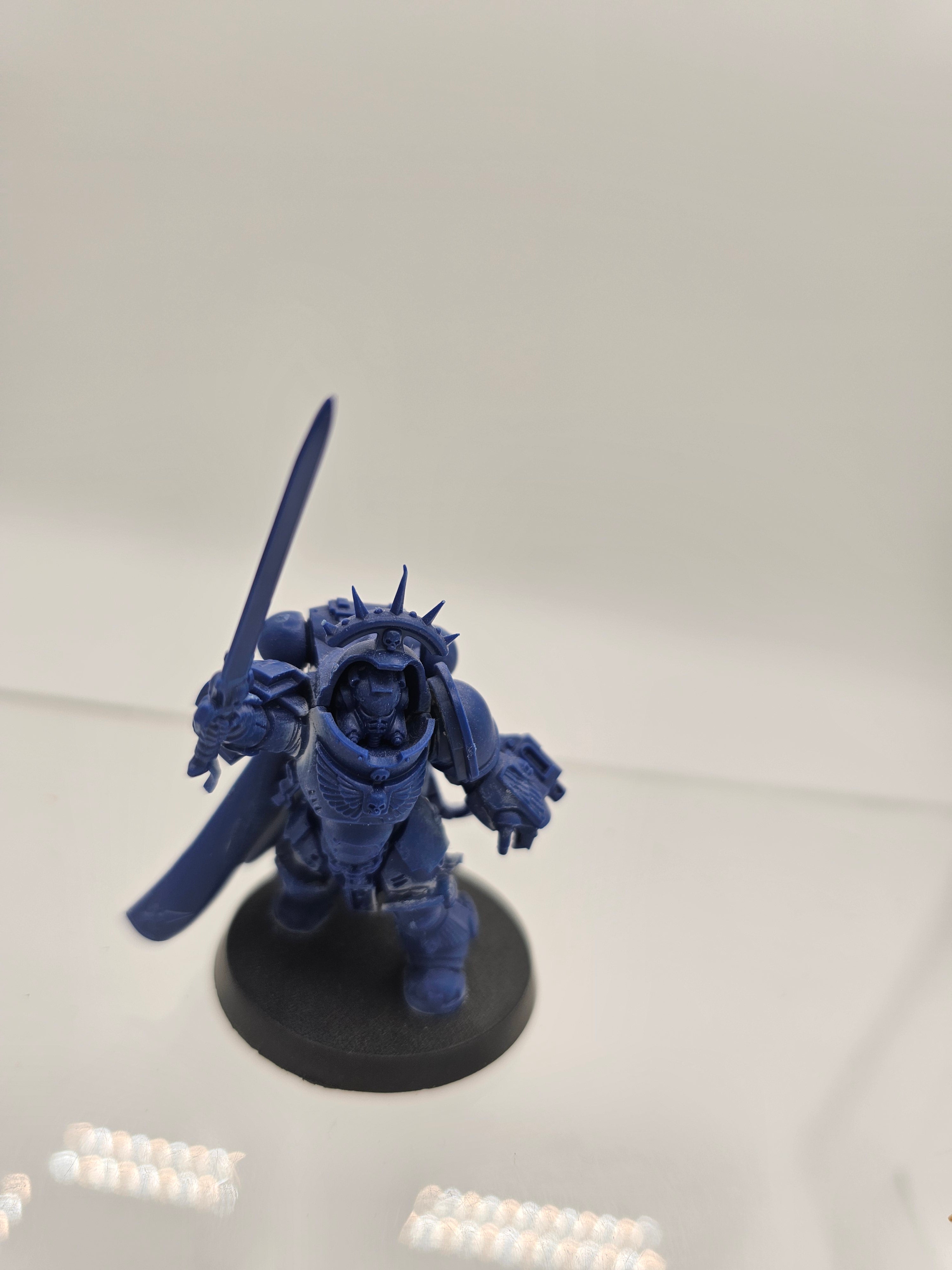 40K: Adeptus Astartes: Space Marines - Primaris Captain in Gravis Armour (USED) Lot 2