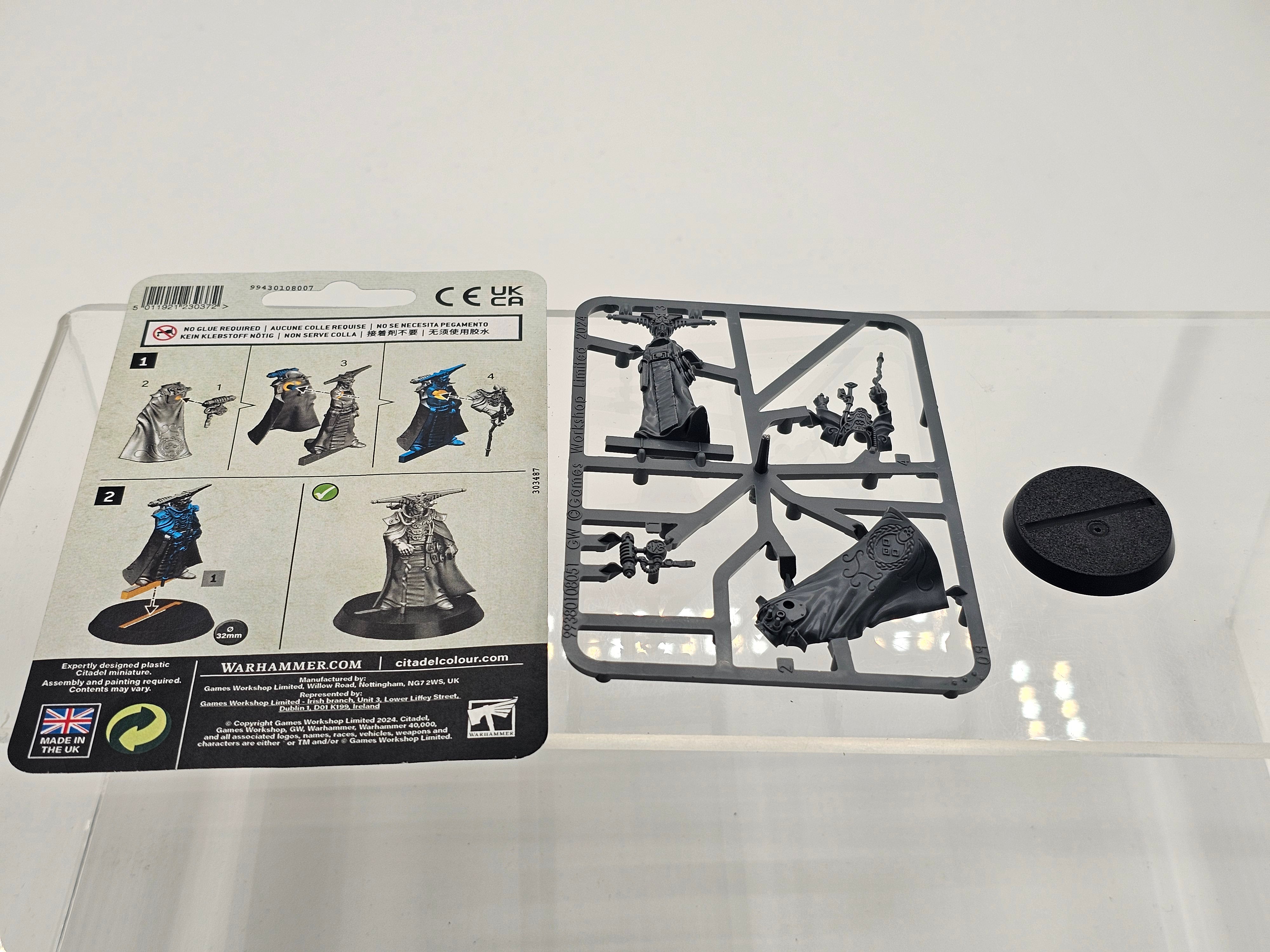 40K: Imperial Agents - Navigator (USED)