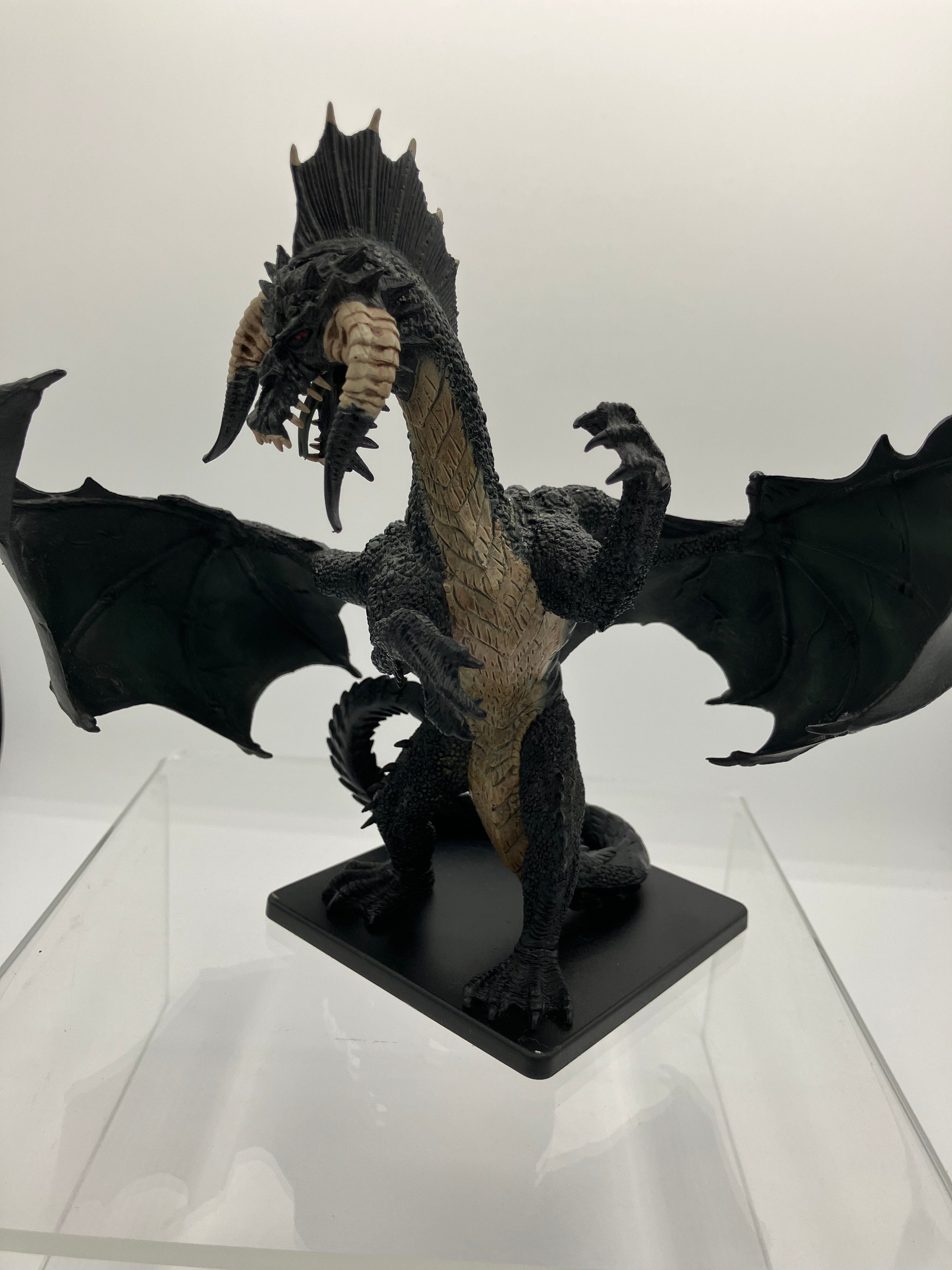 D&D Miniatures: Icons 2006 - Gargantuan Black Dragon