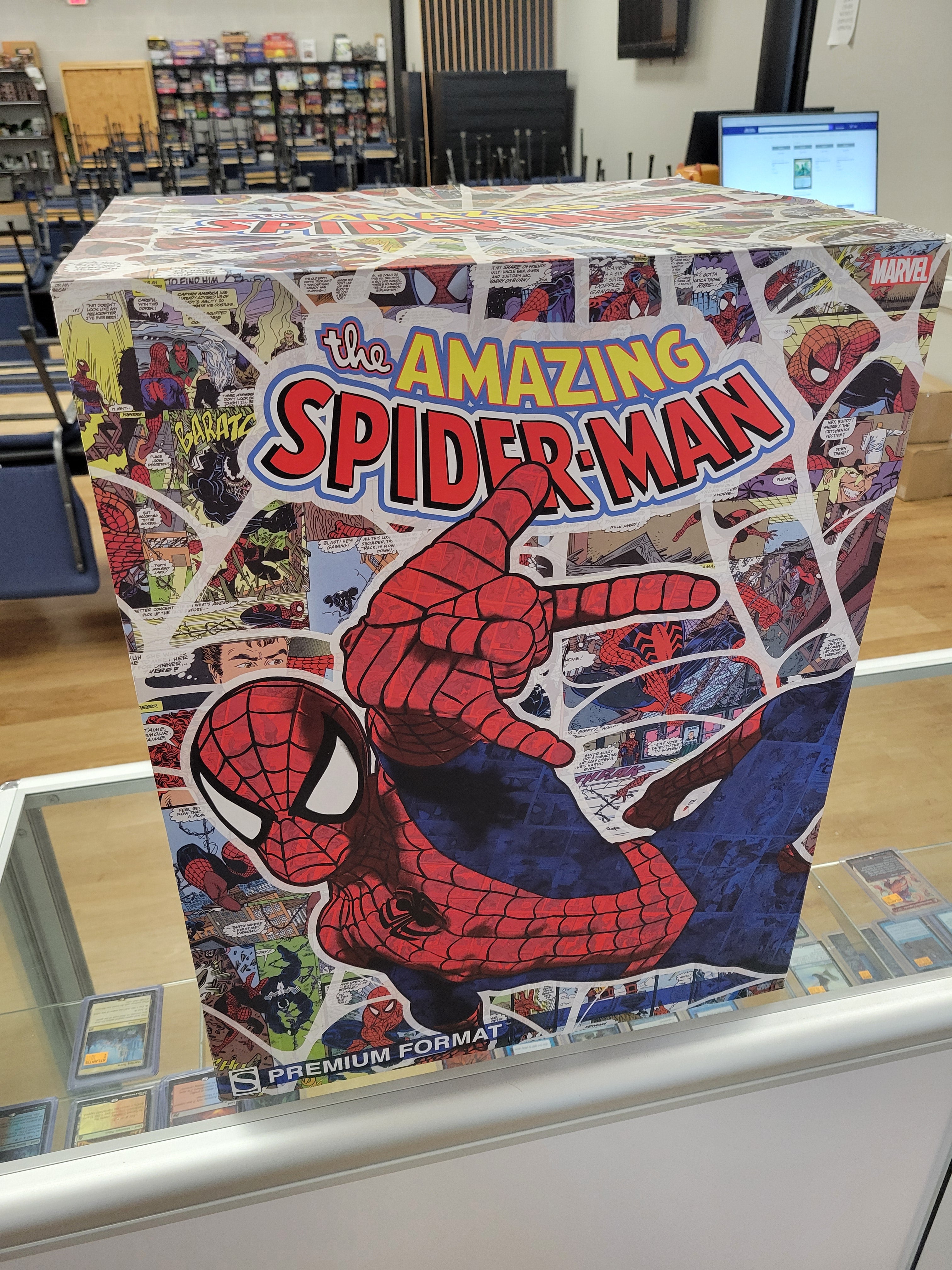 Sideshow: Marvel - Amazing Spider-Man Collector Edition Premium Format Figure (Opened)