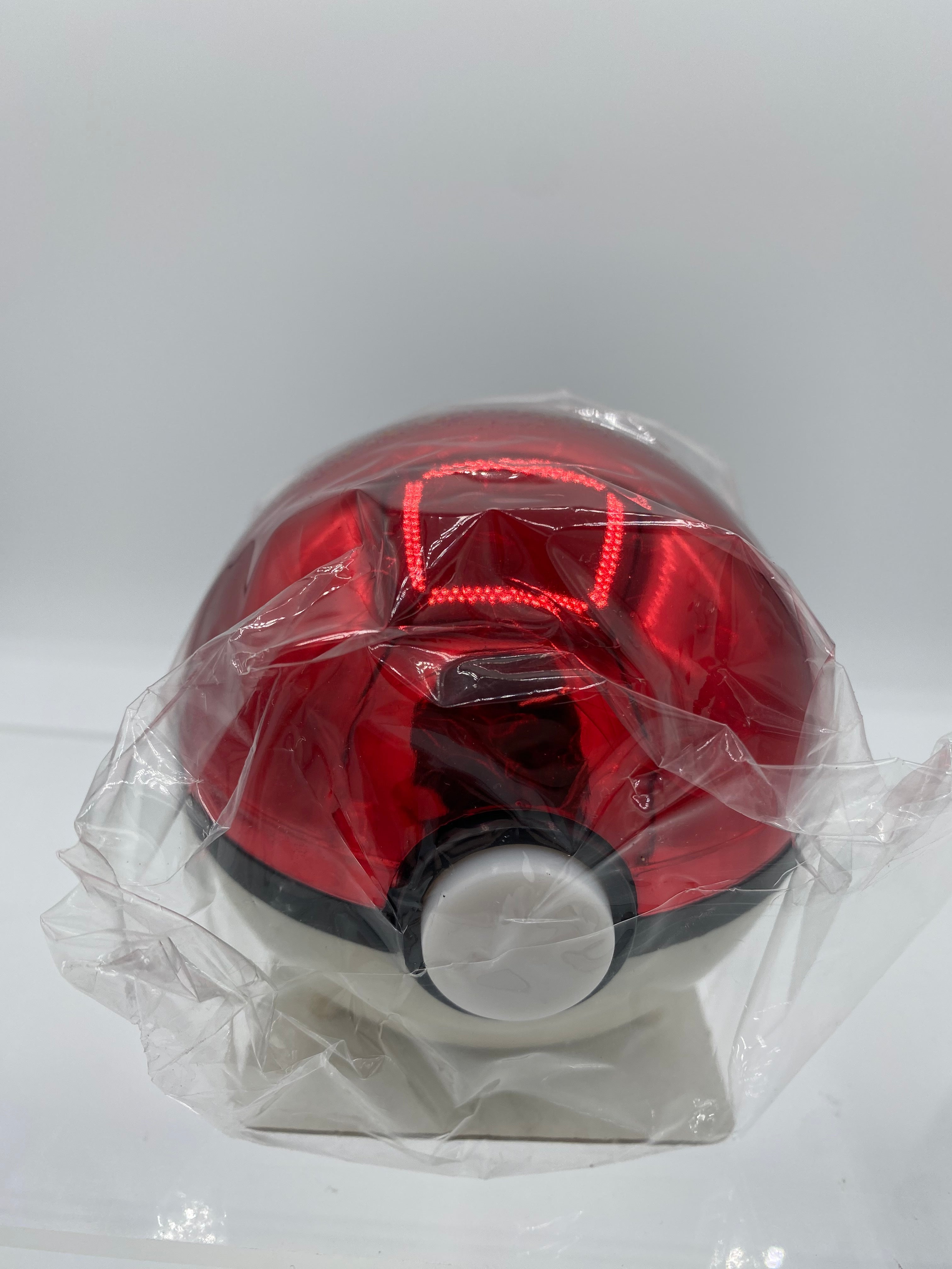 Pokemon Mewtwo 23K Gold-Plated Trading Card