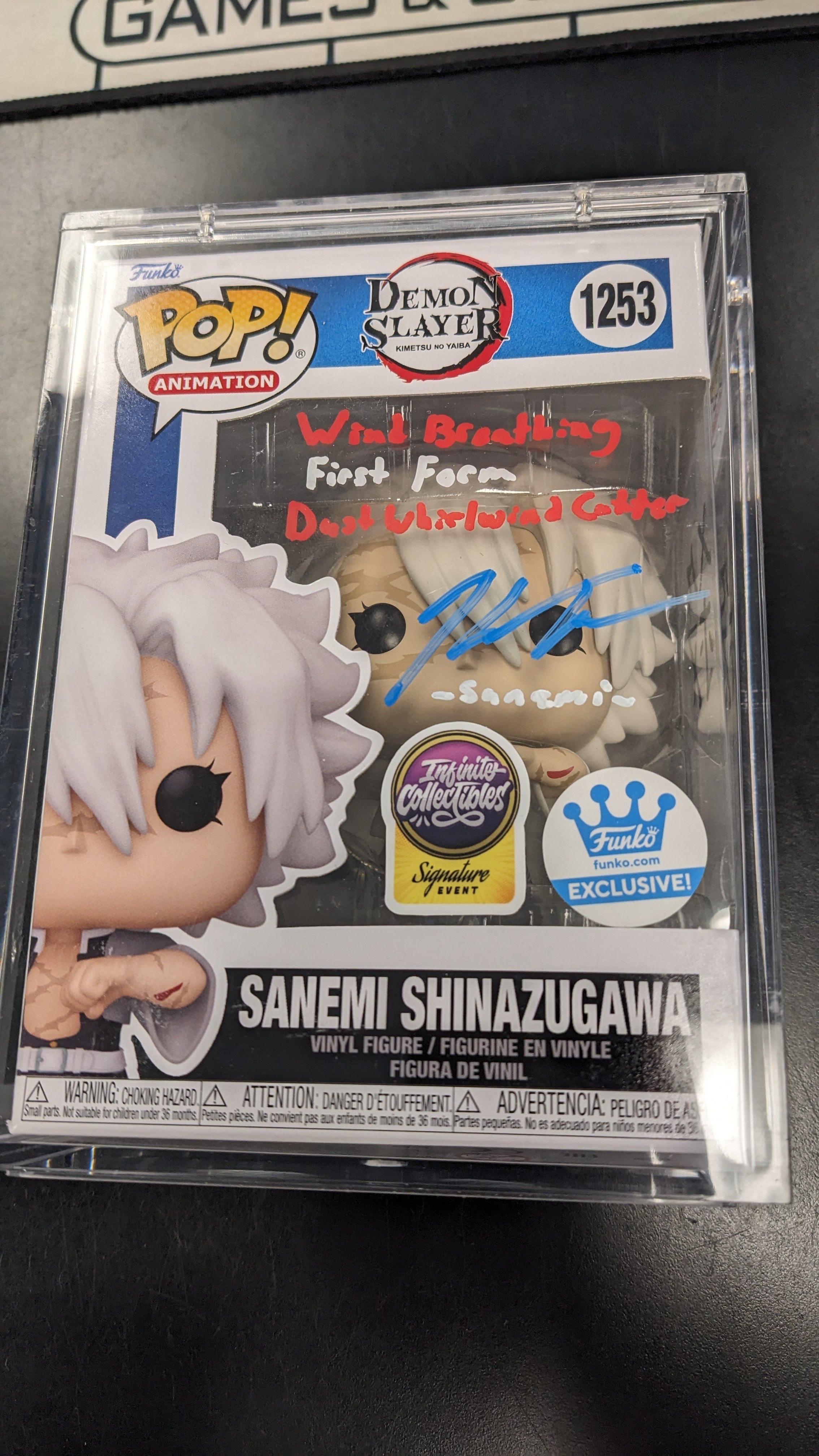 POP Figure: Demon Slayer #1253 - Sanemi Shinazugawa (Funko Exclusive) (Signed with JSA Certificate)
