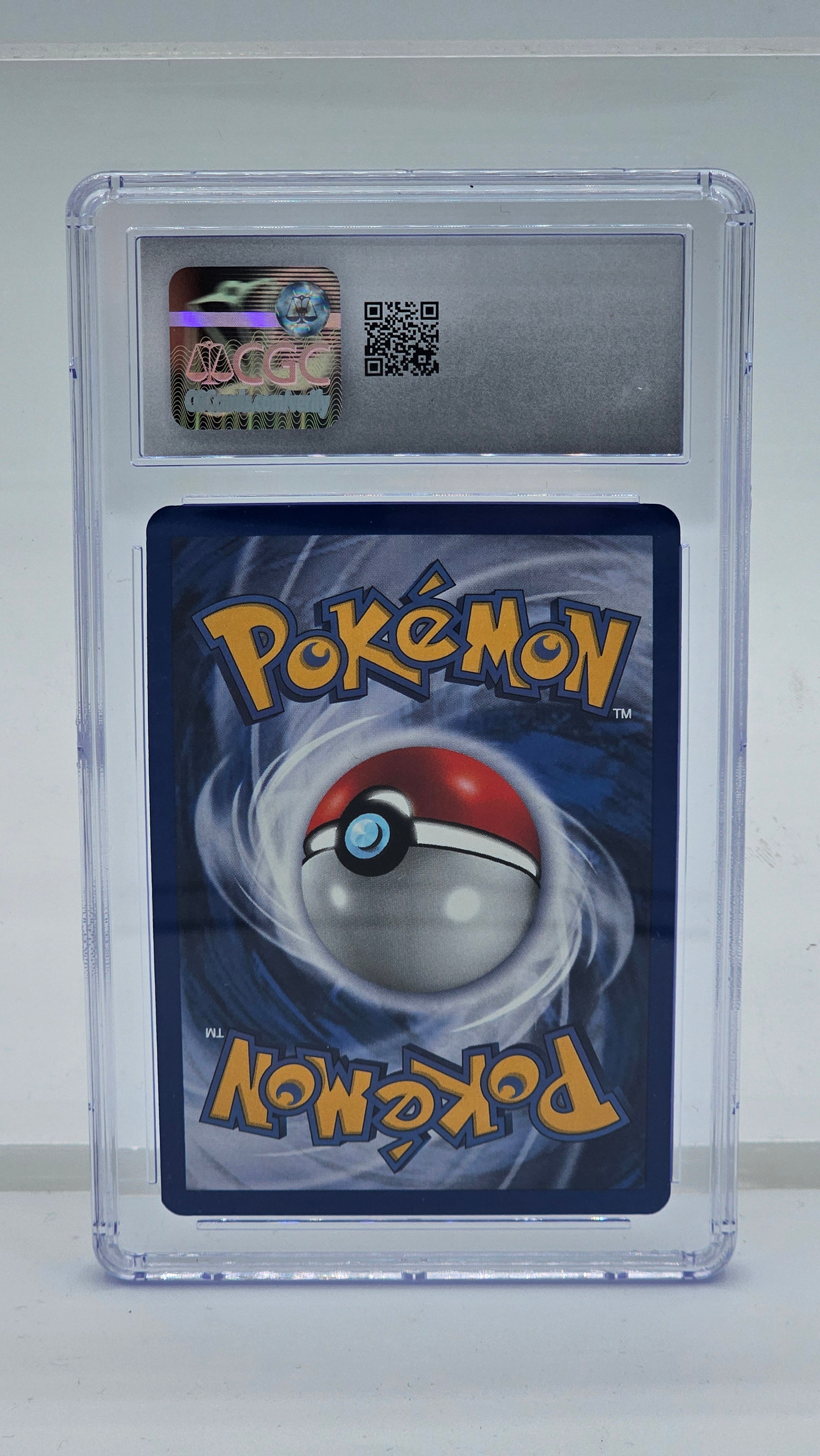 Dark Dragonite - 5/82 (TR) Holo Rare - Near Mint Unlimited (Graded - CGC 9)