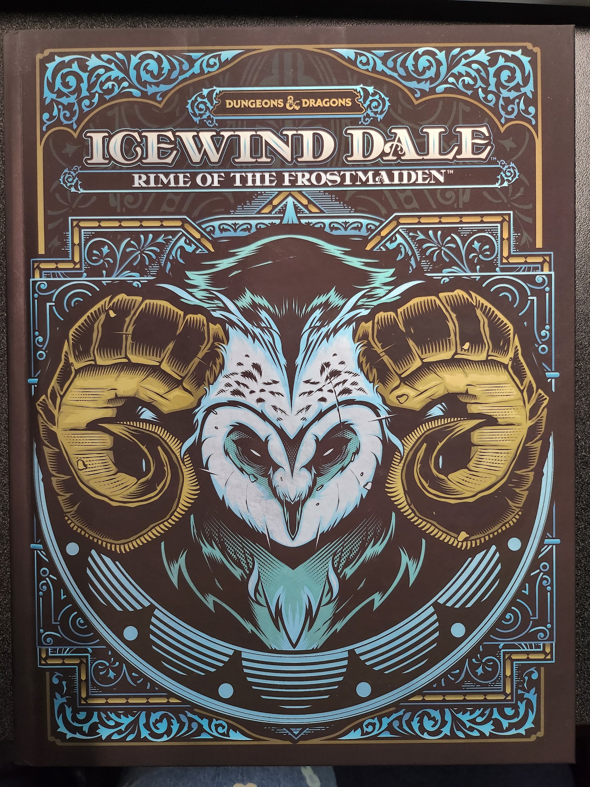 D&D 5E: Adventure 13 - Icewind Dale: Rime of the Frostmaiden - For levels 1-12 (Hobby Store Exclusive Cover) (Scratch & Dent)