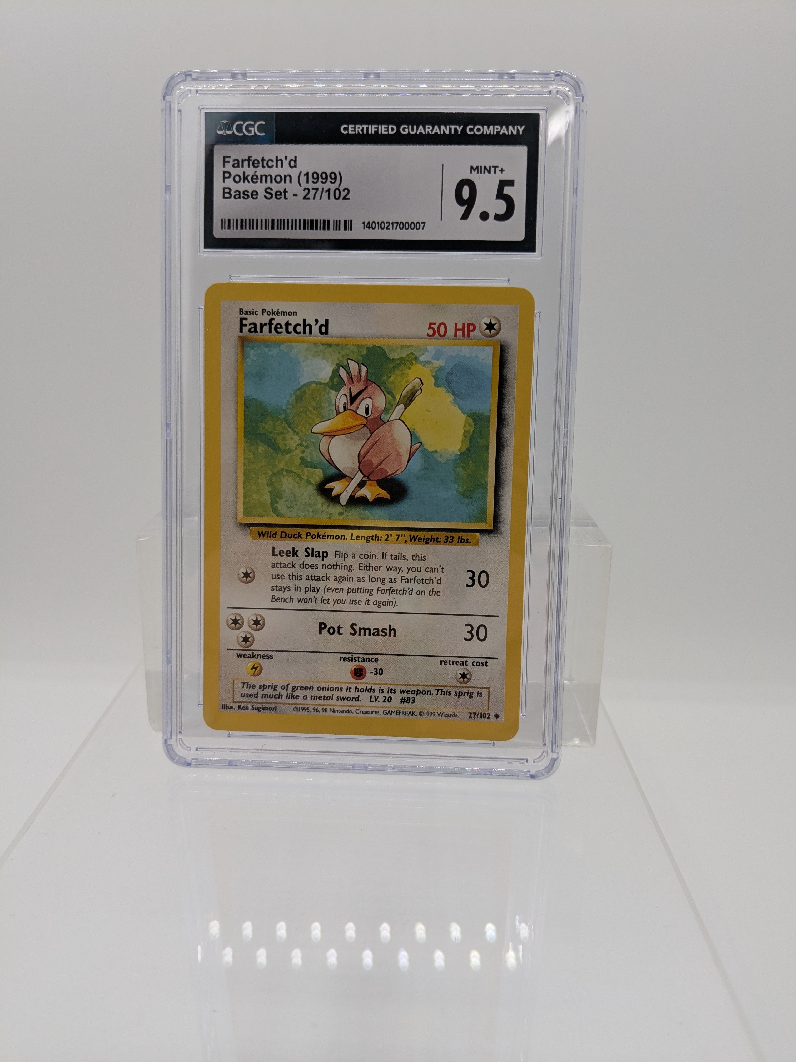 Farfetch'd (27/102) (Graded CGC 9.5)