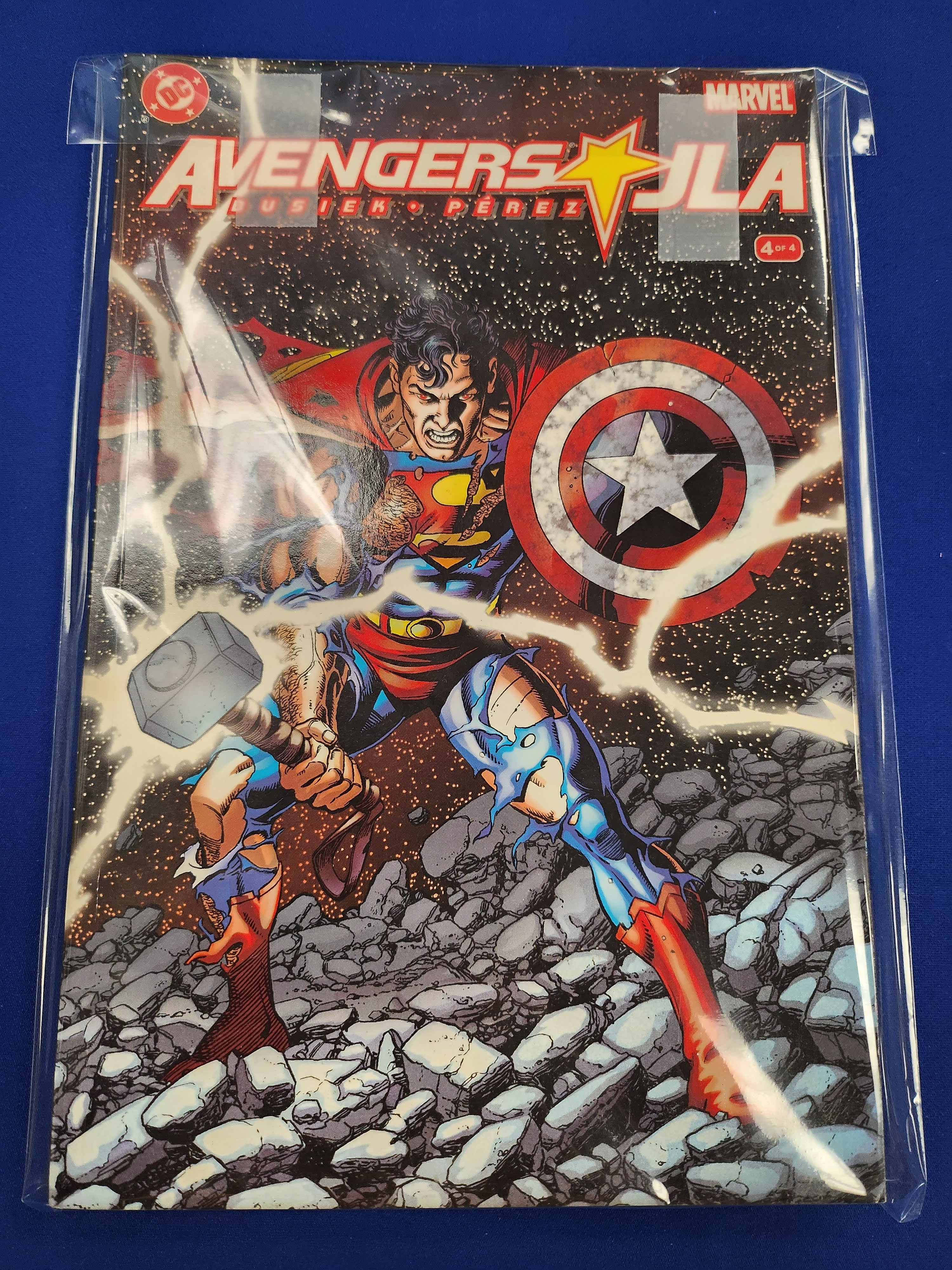 JLA Avengers #1-4 Comic Bundle (Reader's Copy)