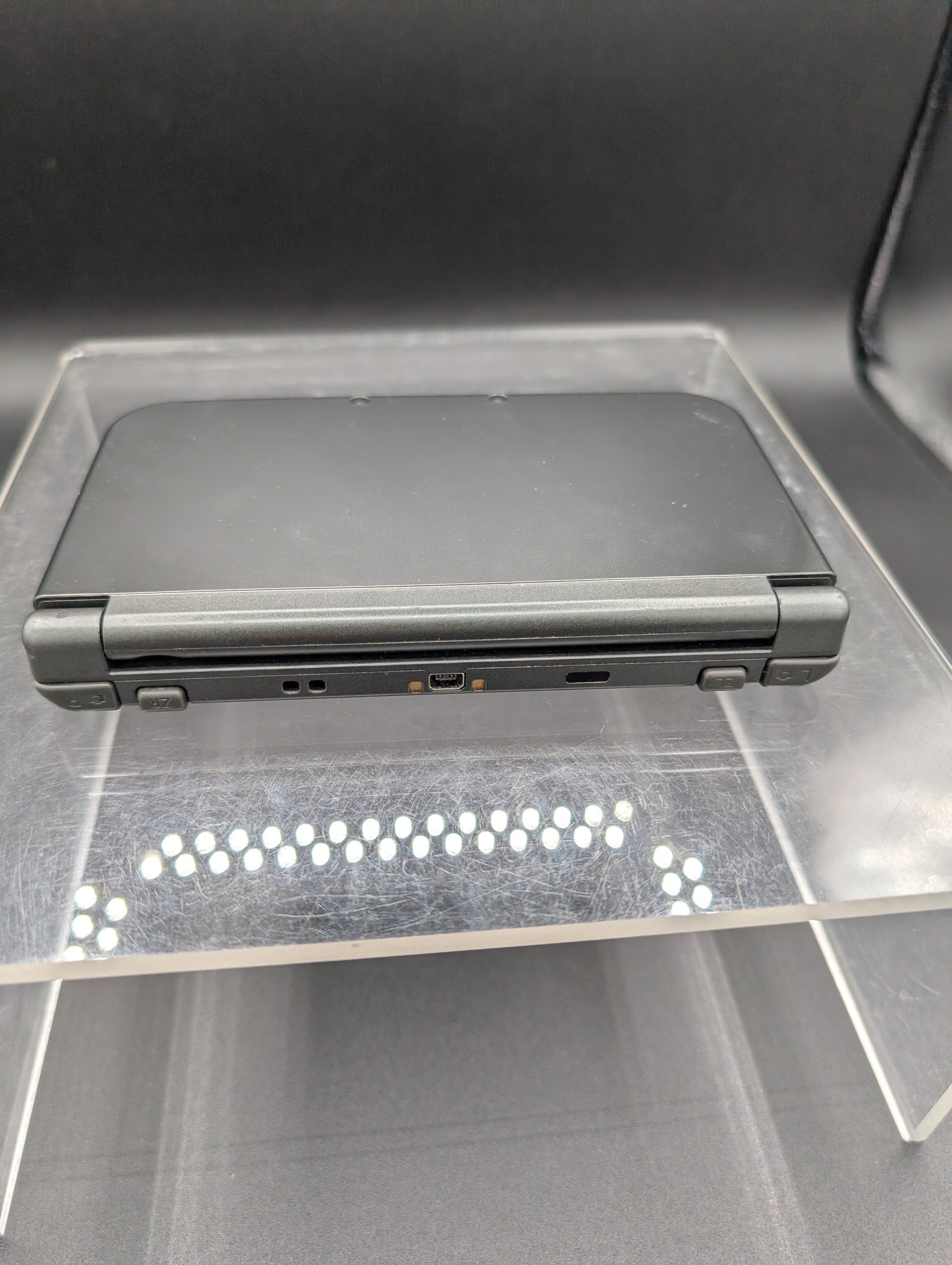 New Nintendo 3DS XL (USED)