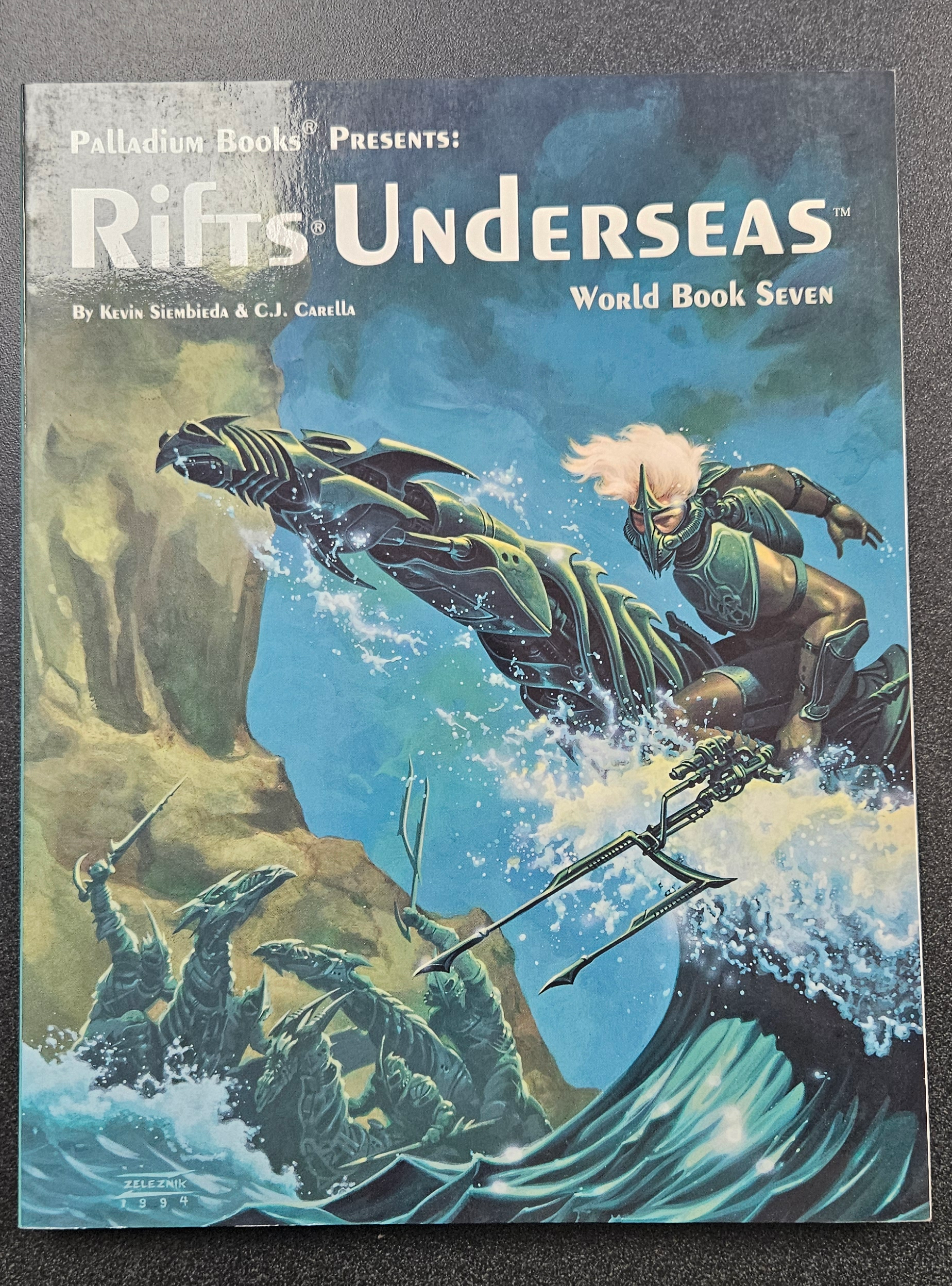 RIFTS World Book 7: Rifts Underseas (USED)
