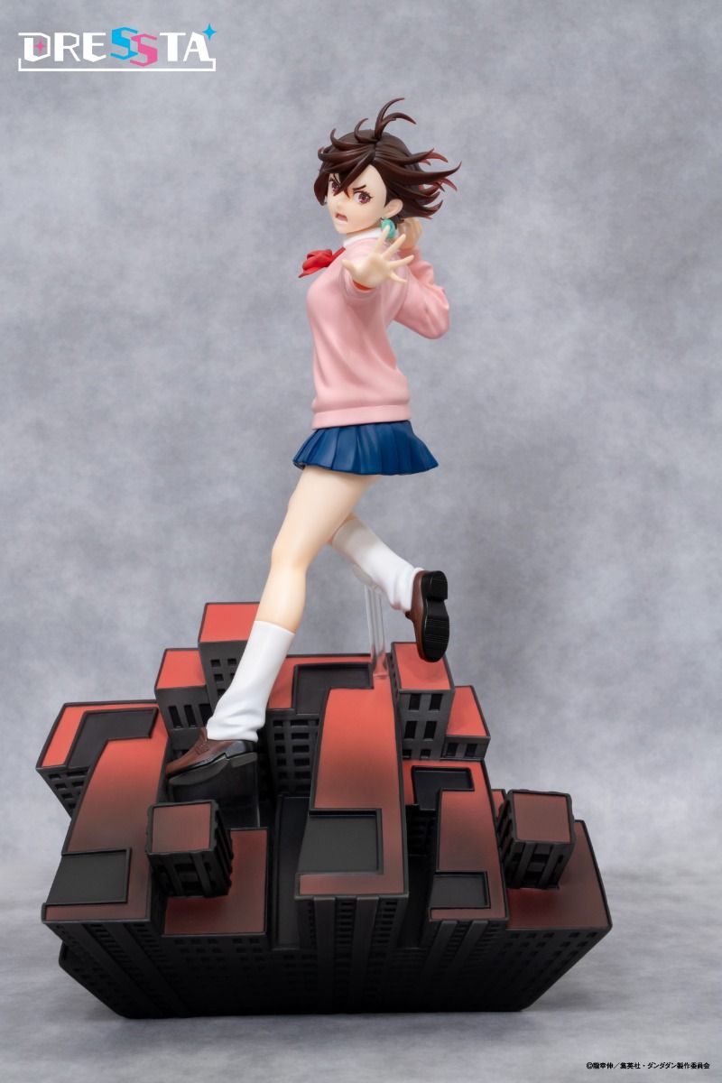 Momo DRESSTA Statue Figure