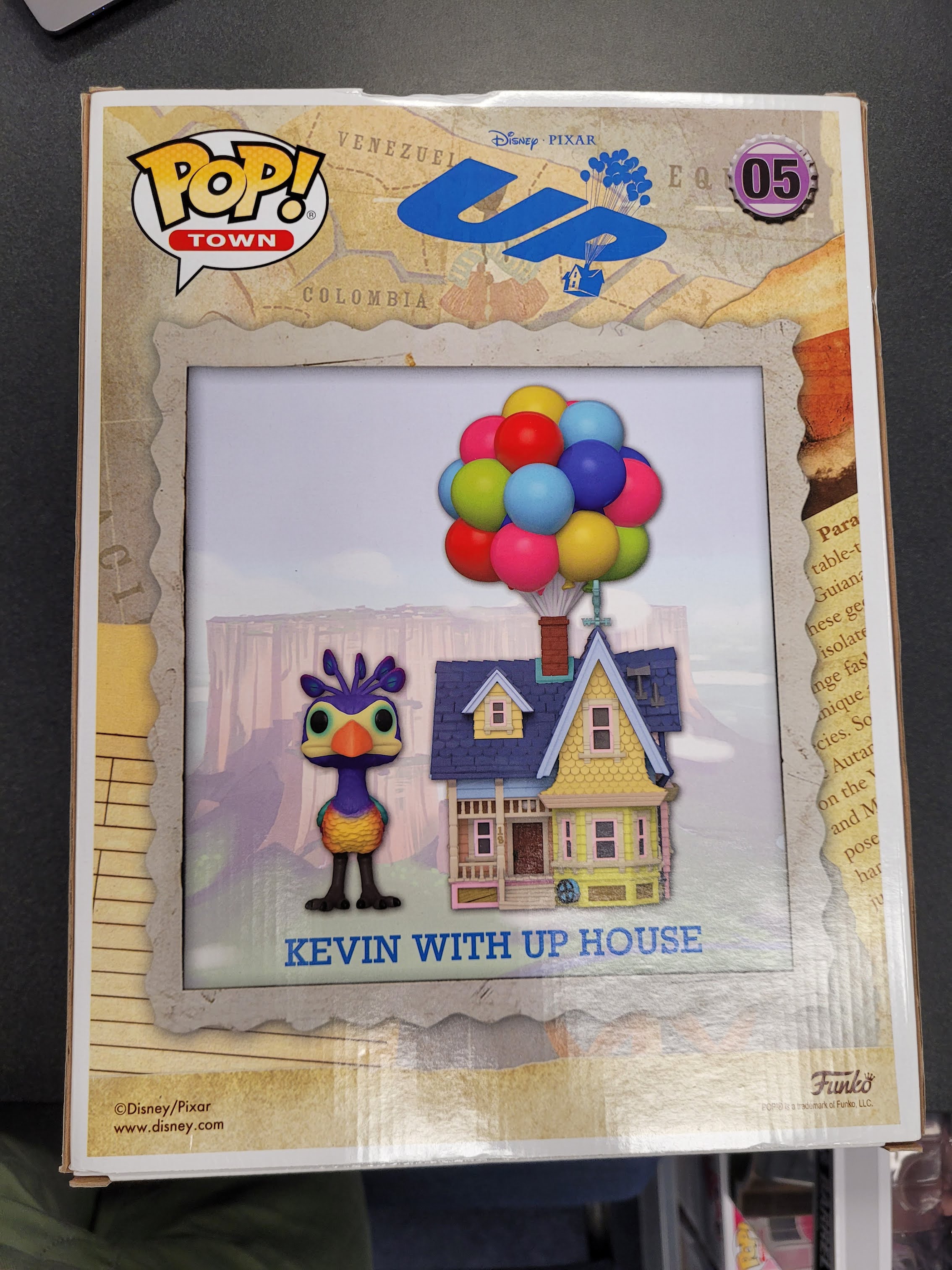POP Figure Towns: UP #0005 - Kevin with UP House (2019 Fall Convention Limited Ed.) (Damaged Box)