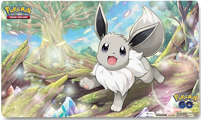 Radiant Eevee Premium Collection Playmat