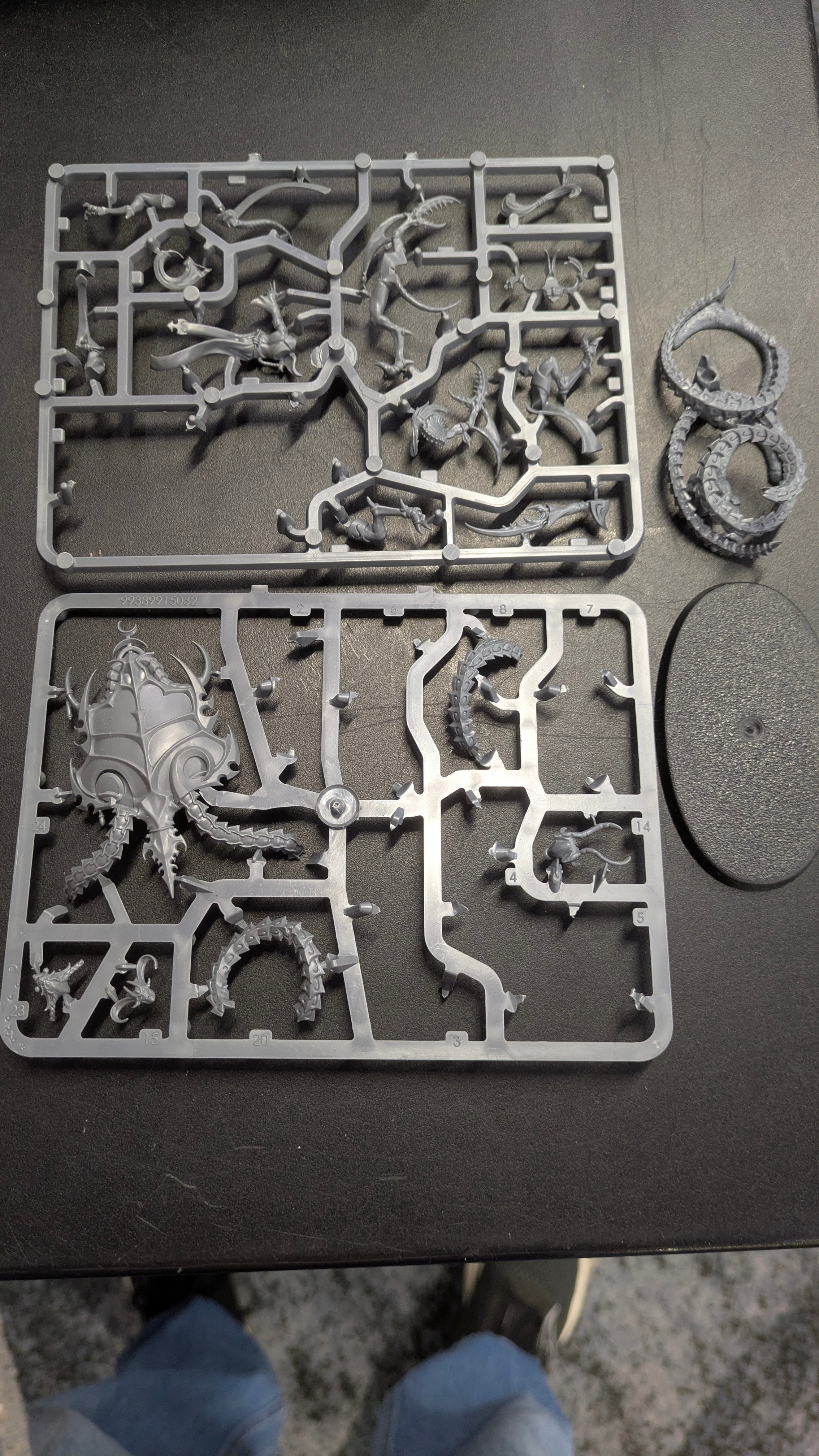 Daemons: Daemons of Slaanesh - The Contorted Epitome (USED) [Lot 3]