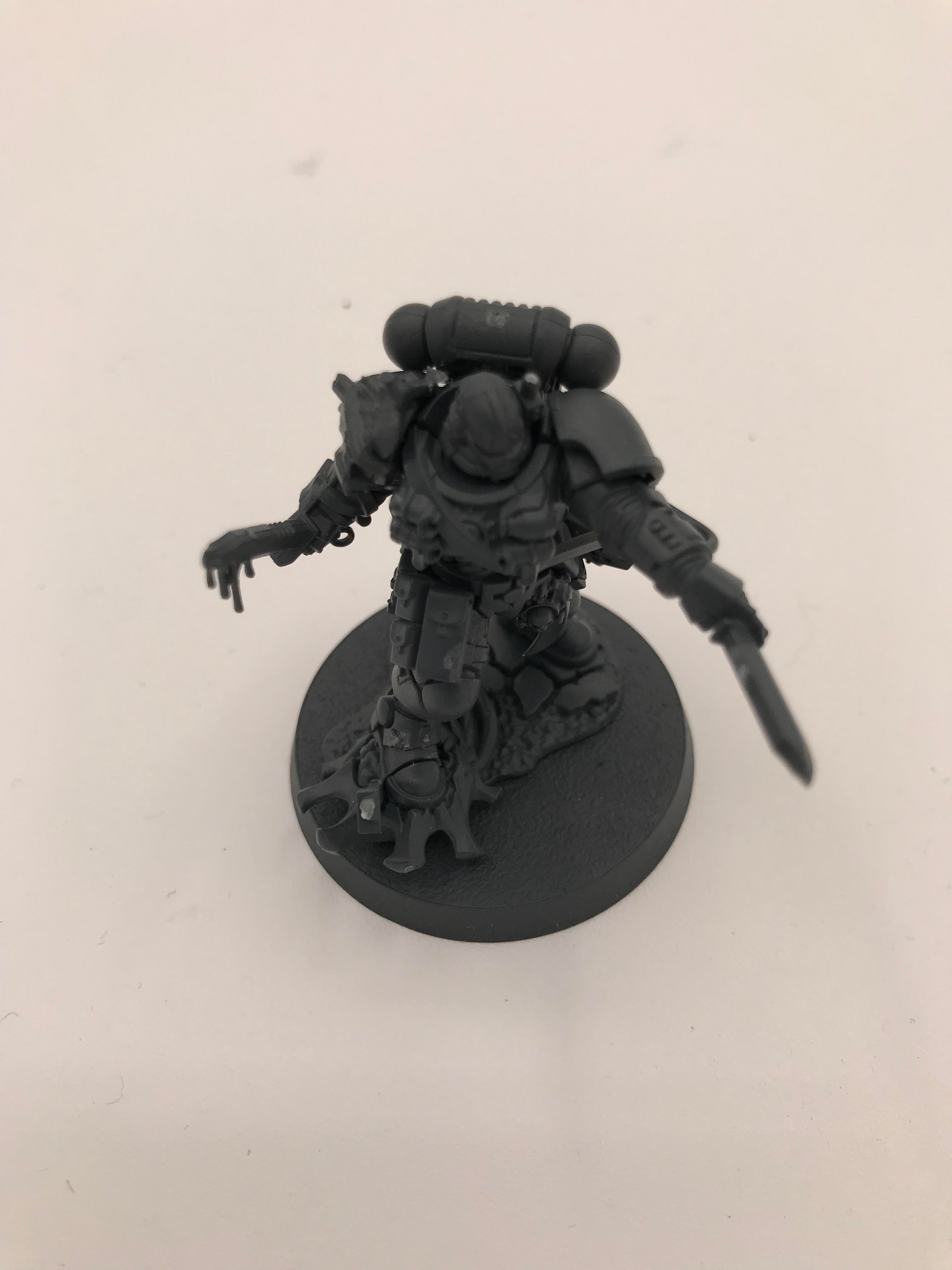 40K: Adeptus Astartes: Space Marines - Primaris Lieutenant (Combination Weapon) (USED)
