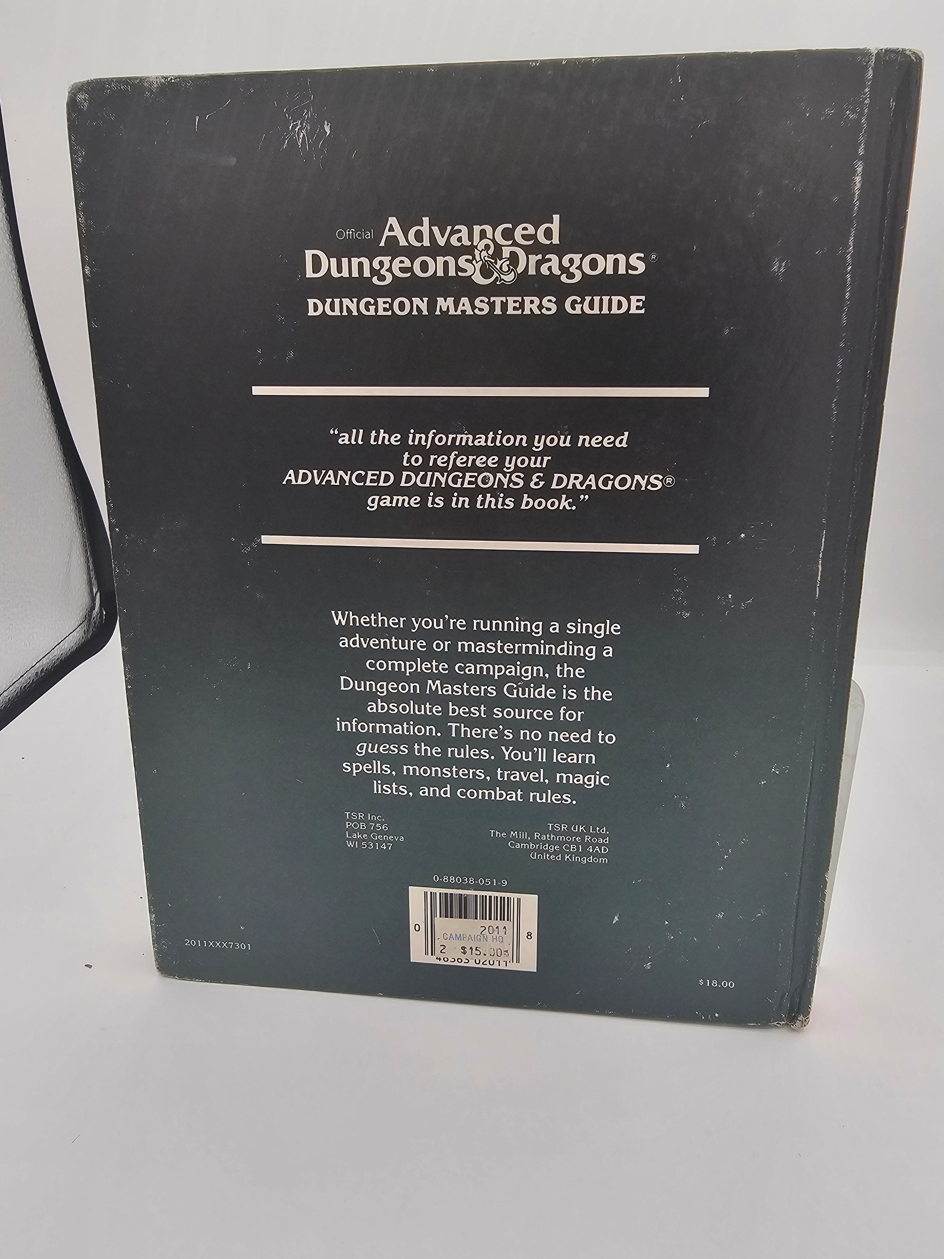 AD&D:  Dungeon Masters Guide (TSR 2011) (USED)