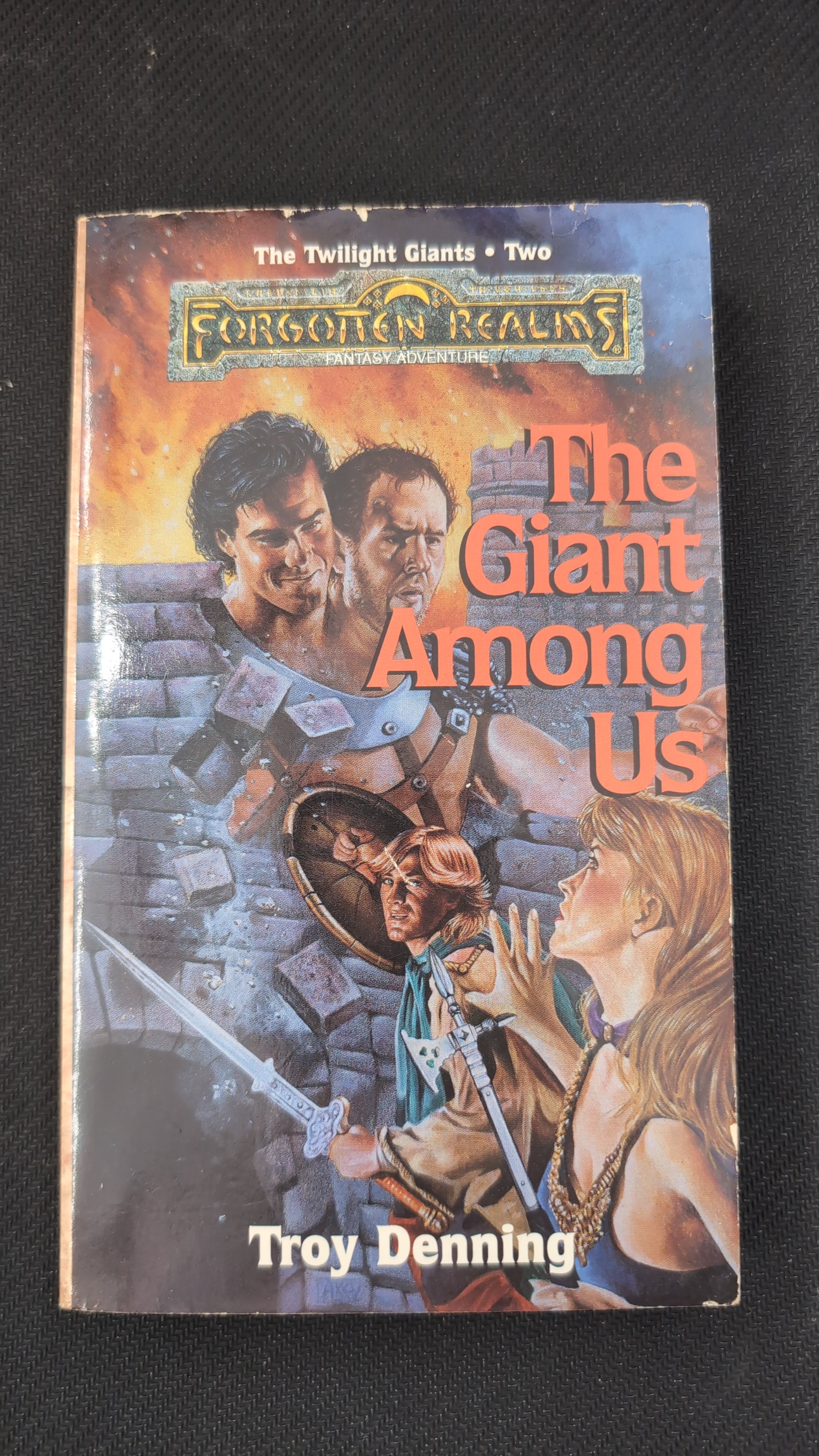 Forgotten Realms: The Giant Among Us - The Twilight Giants Book II [ Paperback ] (USED)