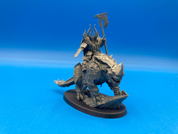 AoS: Slaves to Darkness - Chaos Lord on Krakadrak (USED) [Lot #2]