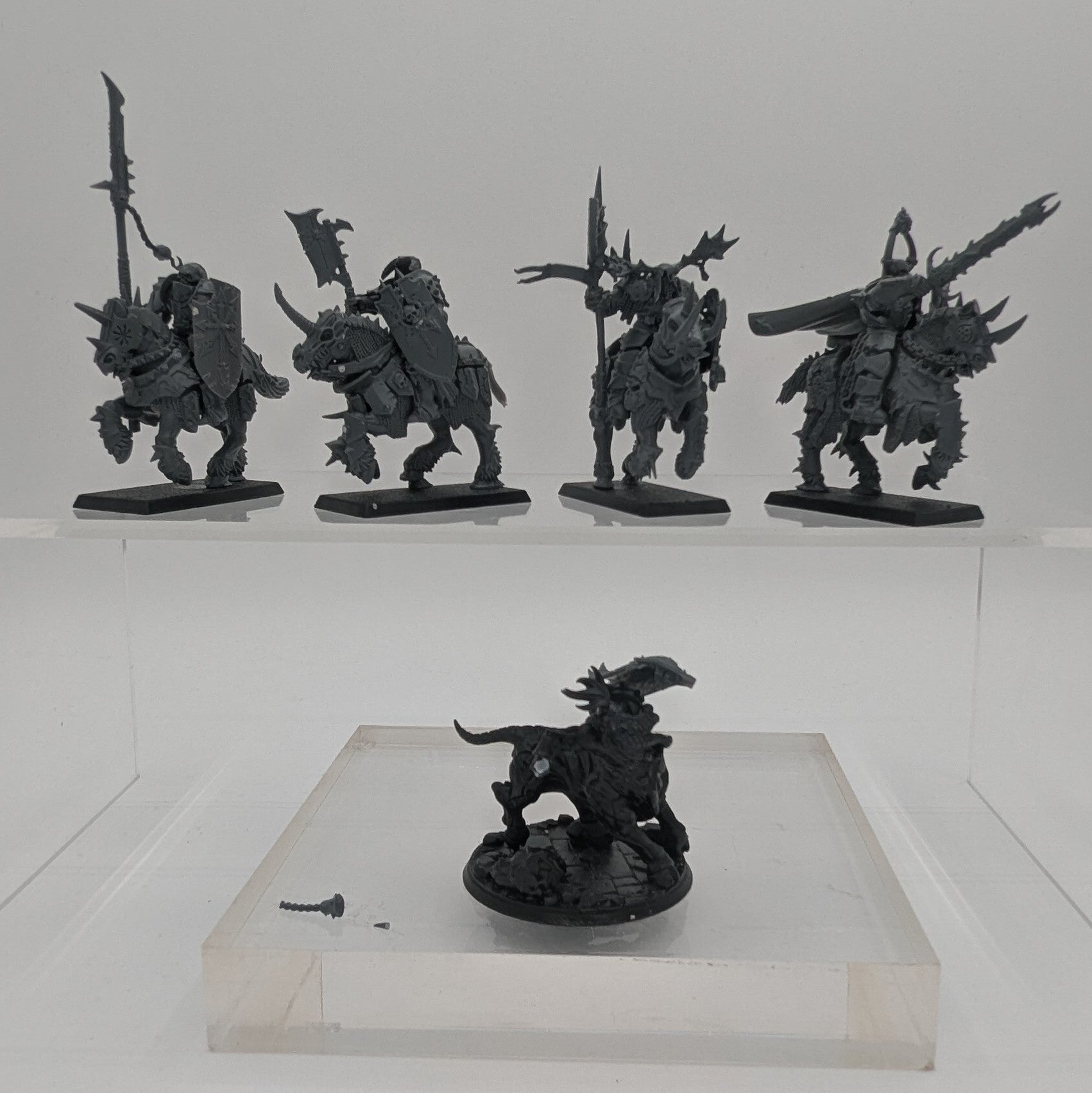 Warhammer The Old World: Warriors of Chaos - Chaos Knights (USED, INCOMPLETE UNIT)