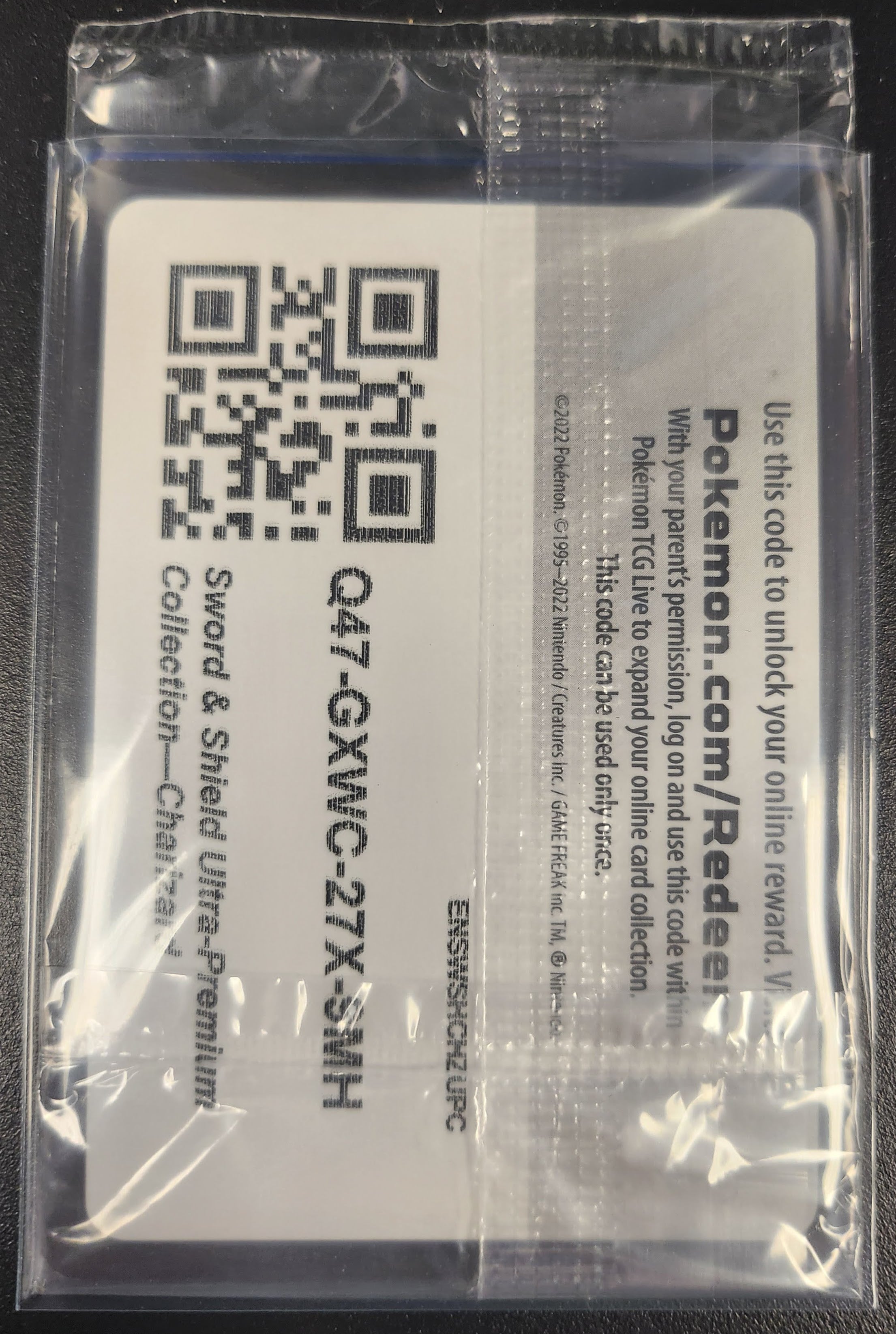 Charizard V - SWSH260 (SWSH:PR) Promo Sealed Pack