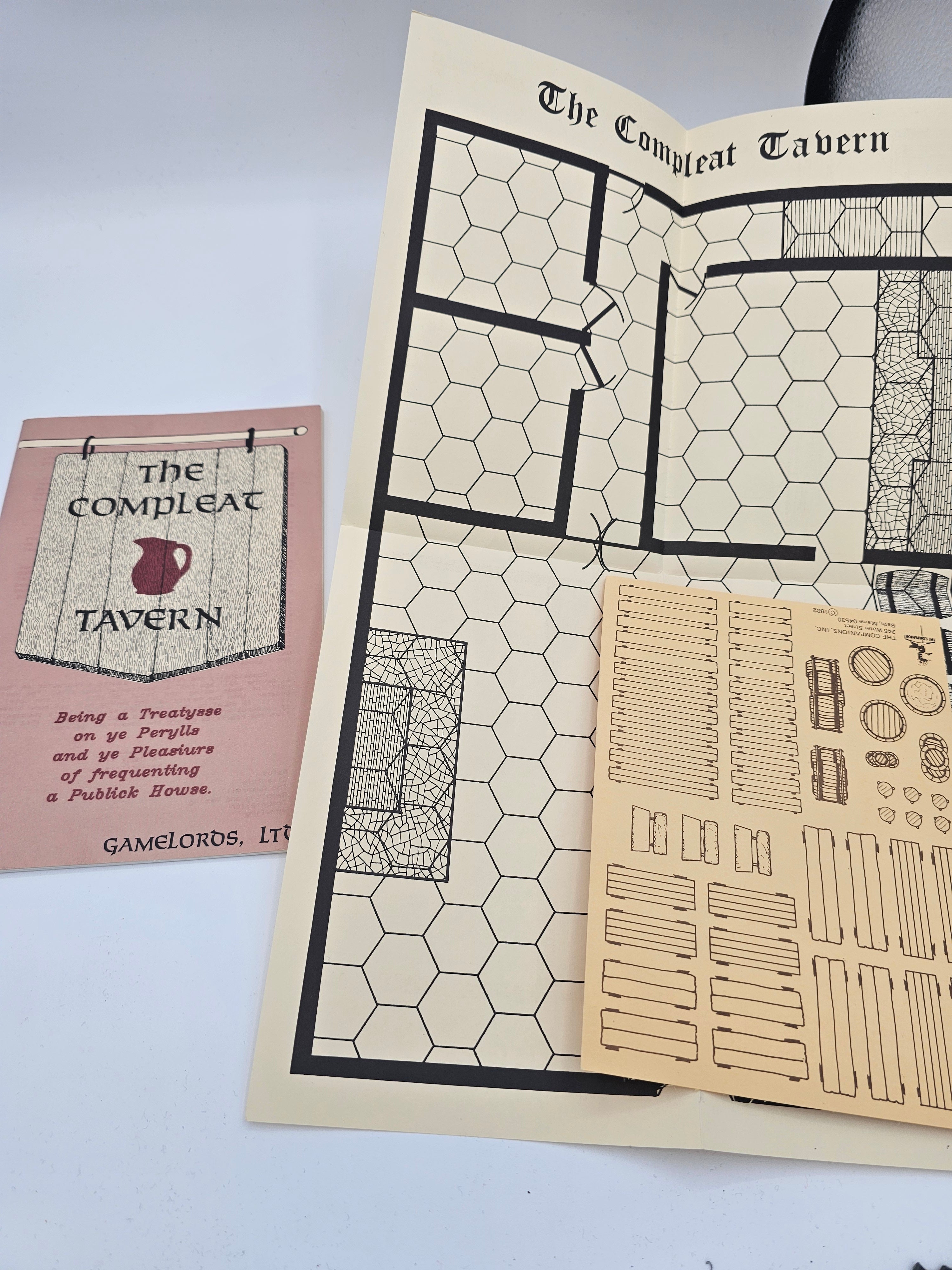 The Compleat Tavern (Gamelords) 1981 (USED)