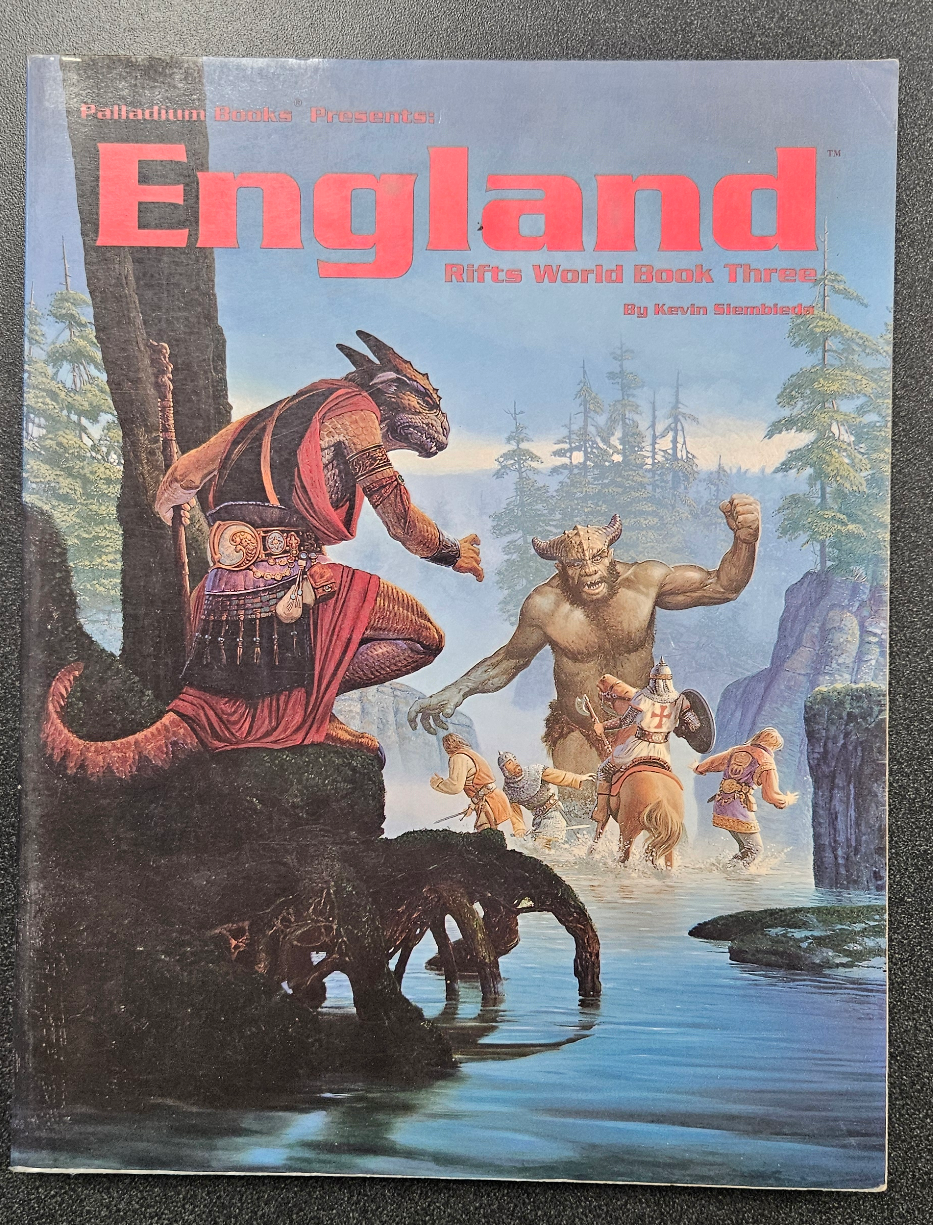 RIFTS World Book 3: England (2001) (USED) Fifth Printing