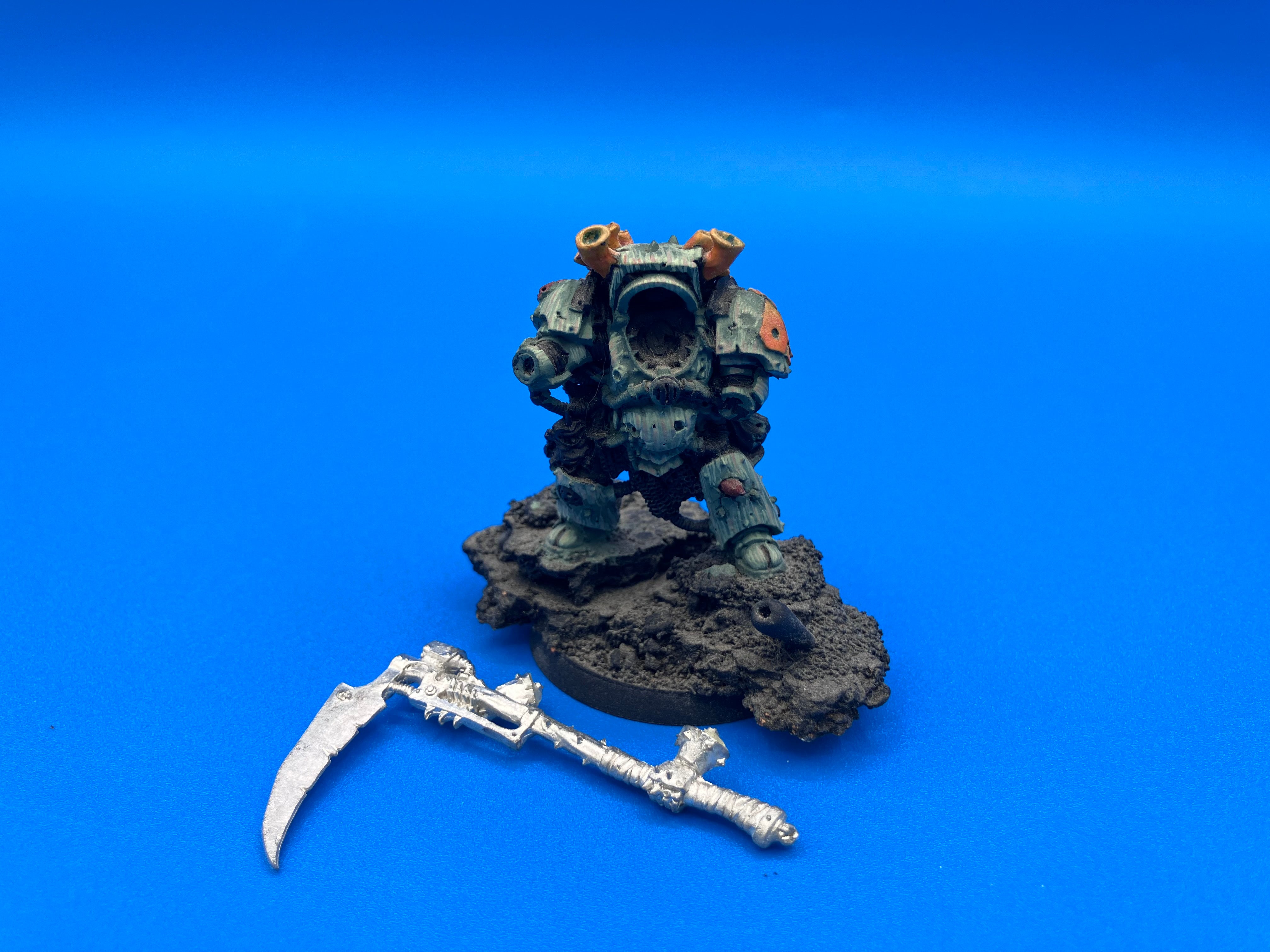 40K: Heretic Astartes: Death Guard - Typhus (OOP, METAL) (USED) (Incomplete: missing head) Lot 1