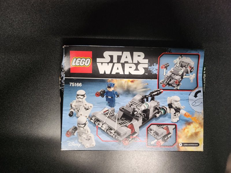 Lego: Star Wars - First Order Transport Speeder Battle (75166)