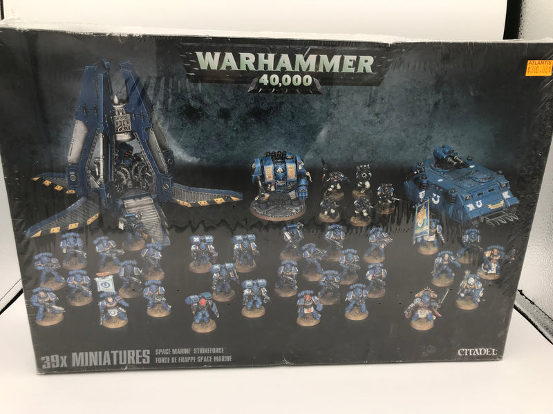 40K: Adeptus Astartes: Strikeforce (39 Miniatures)