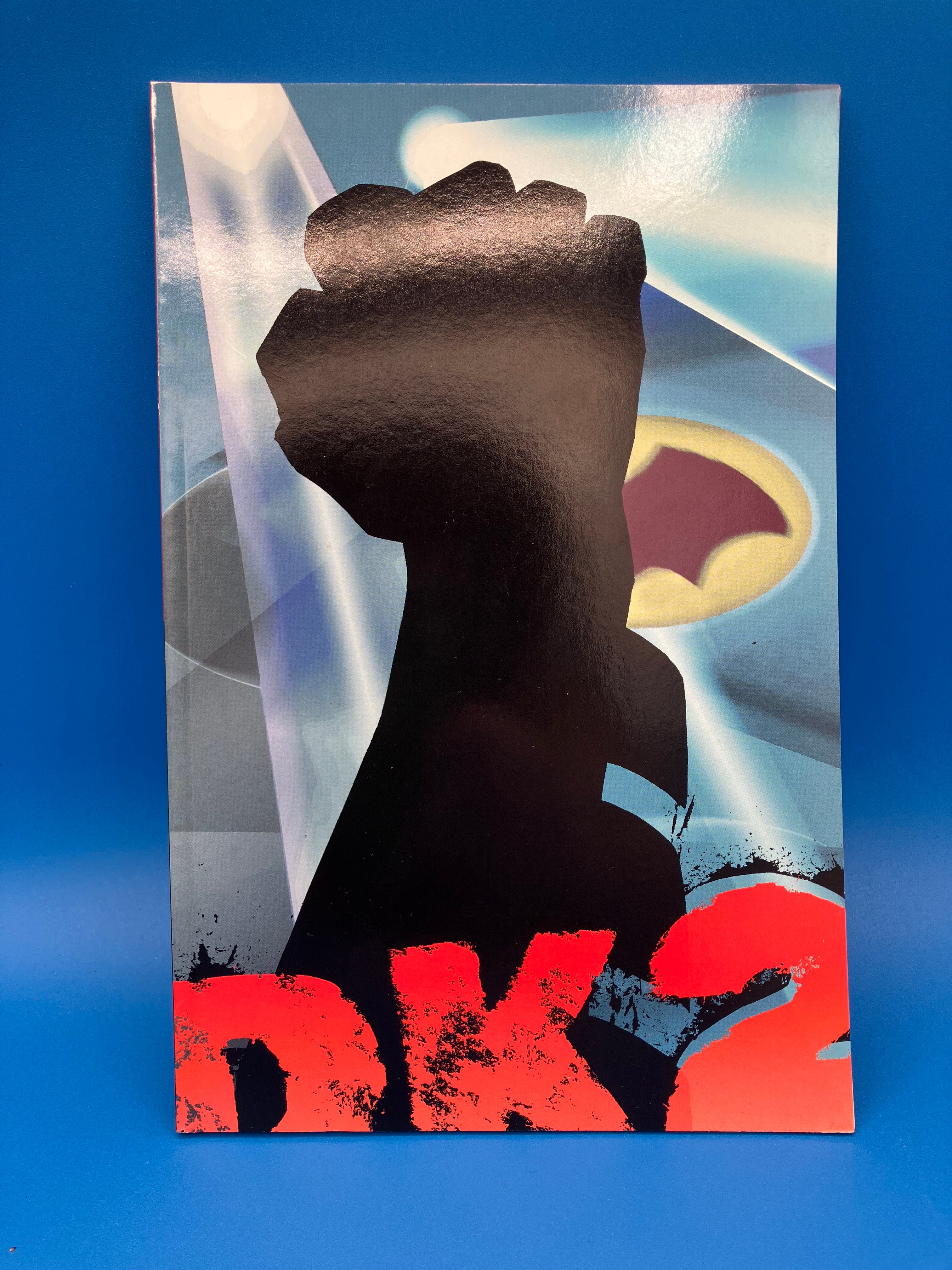 BATMAN DARK KNIGHT STRIKES AGAIN TP (USED)