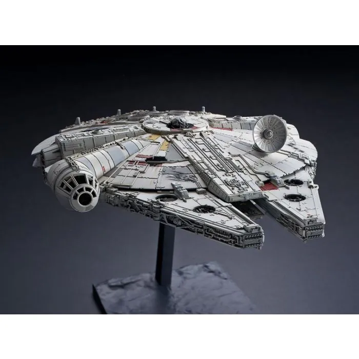 Star Wars - Millennium Falcon (Rise of Skywalker Ver.) 1/144 Scale Plastic Model Kit