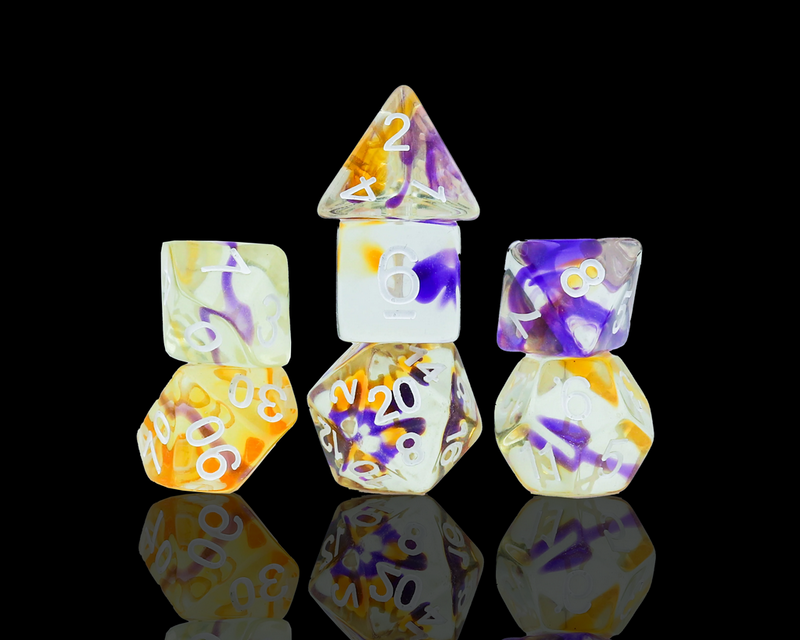 Sirius Dice: 7-set Violet Swirl