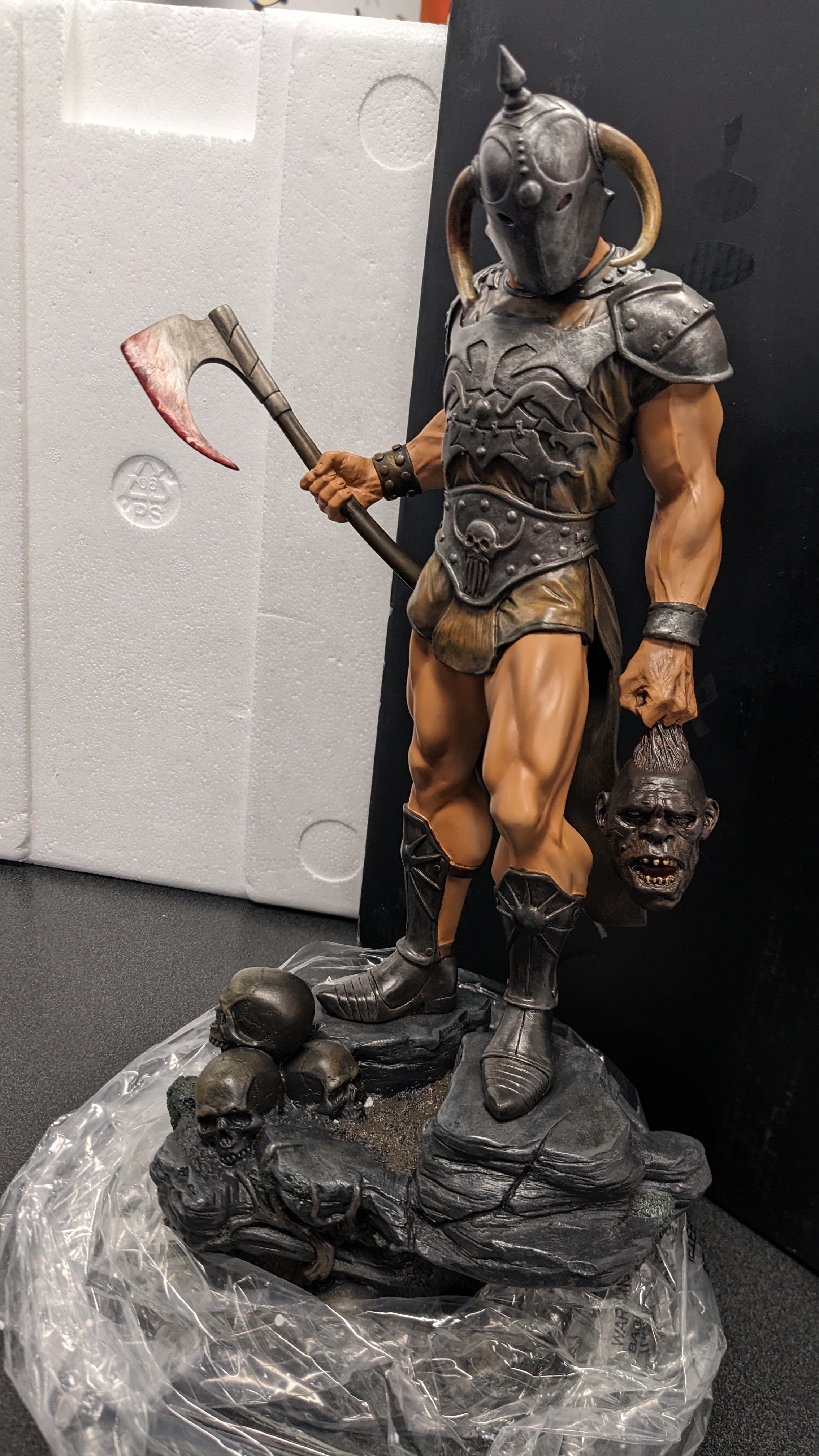 Quarantine Studios Death Dealer 13.75' Statue (#85/600)