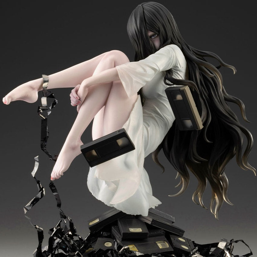 SADAKO BISHOUJO STATUE