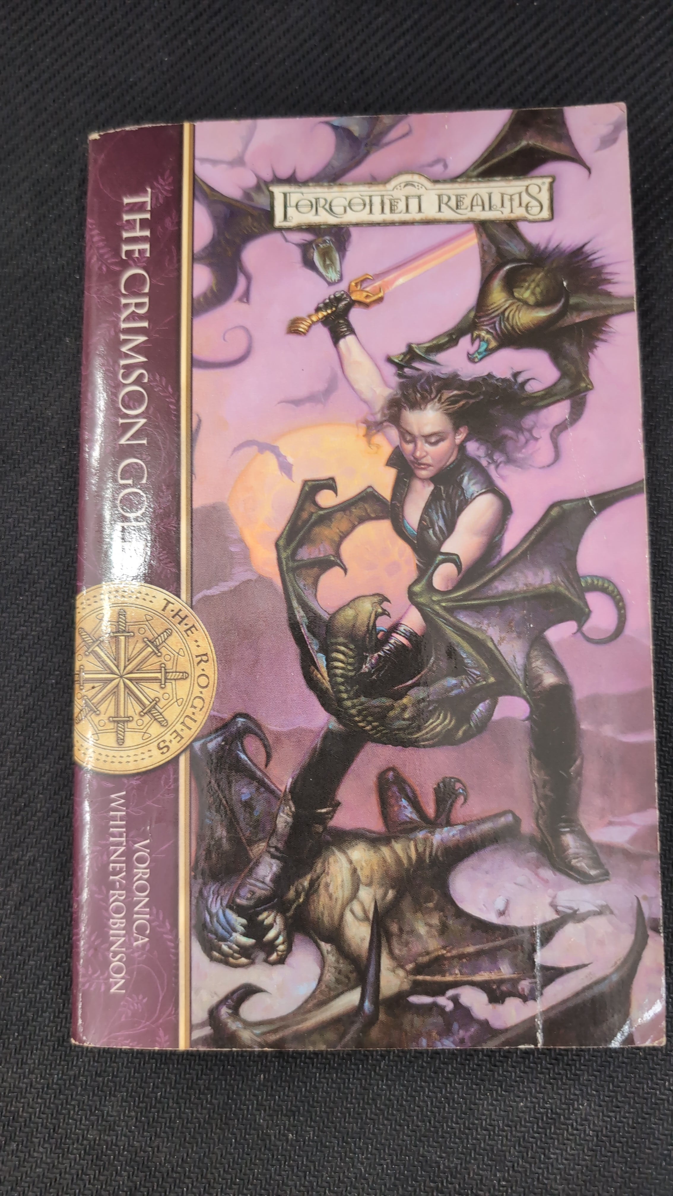 Forgotten Realms: The Crimson Gold - The Rogues [ Paperback ] (USED)