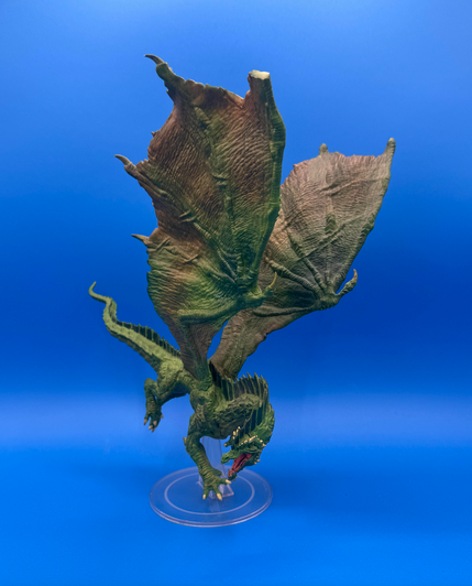 D&D Miniatures: Icons of the Realms - Premium Figure: Adult Green Dragon (USED) Out of Box/Broken