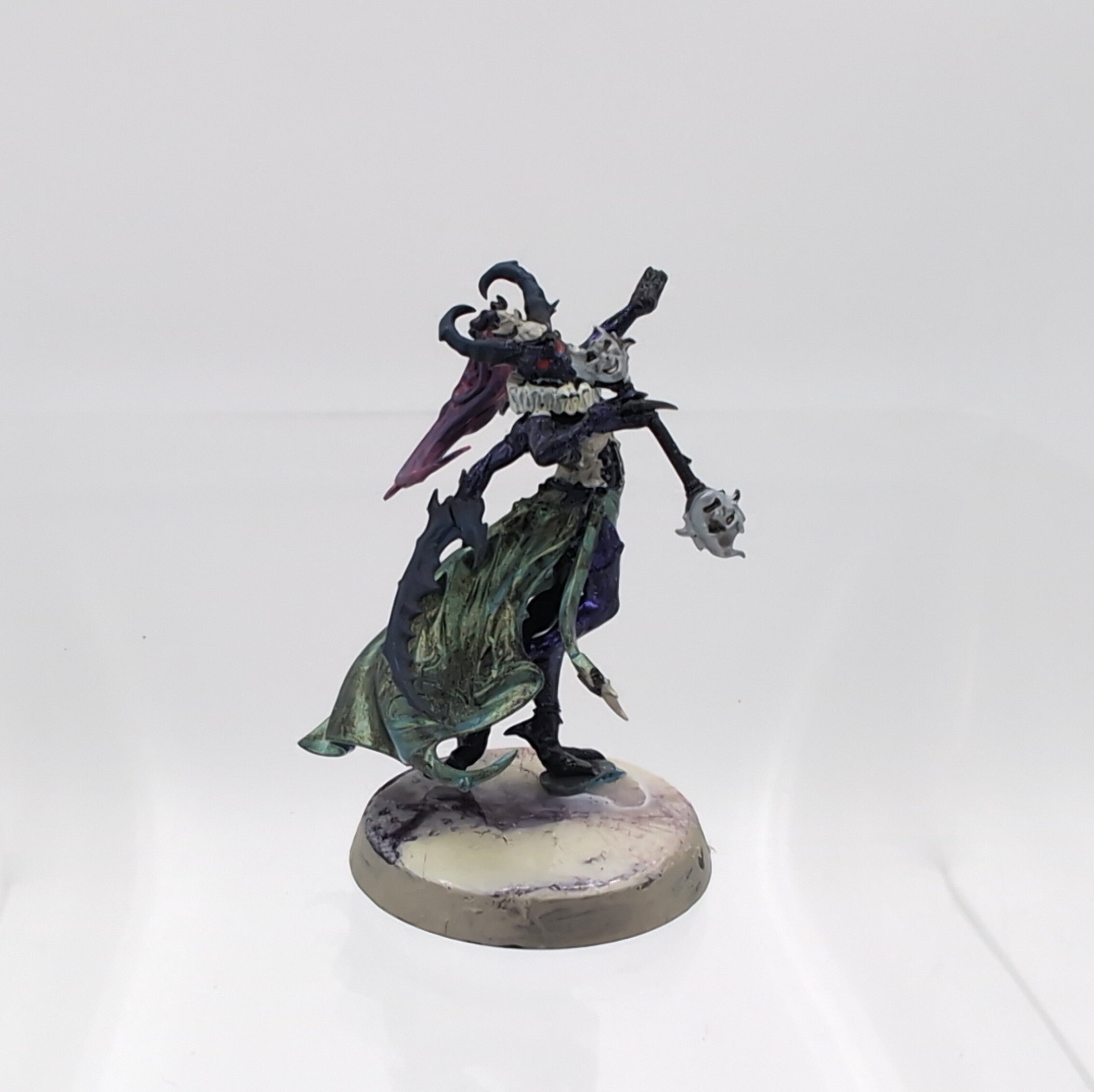 Daemons: Daemons of Slaanesh - The Masque (USED) [Lot 1]