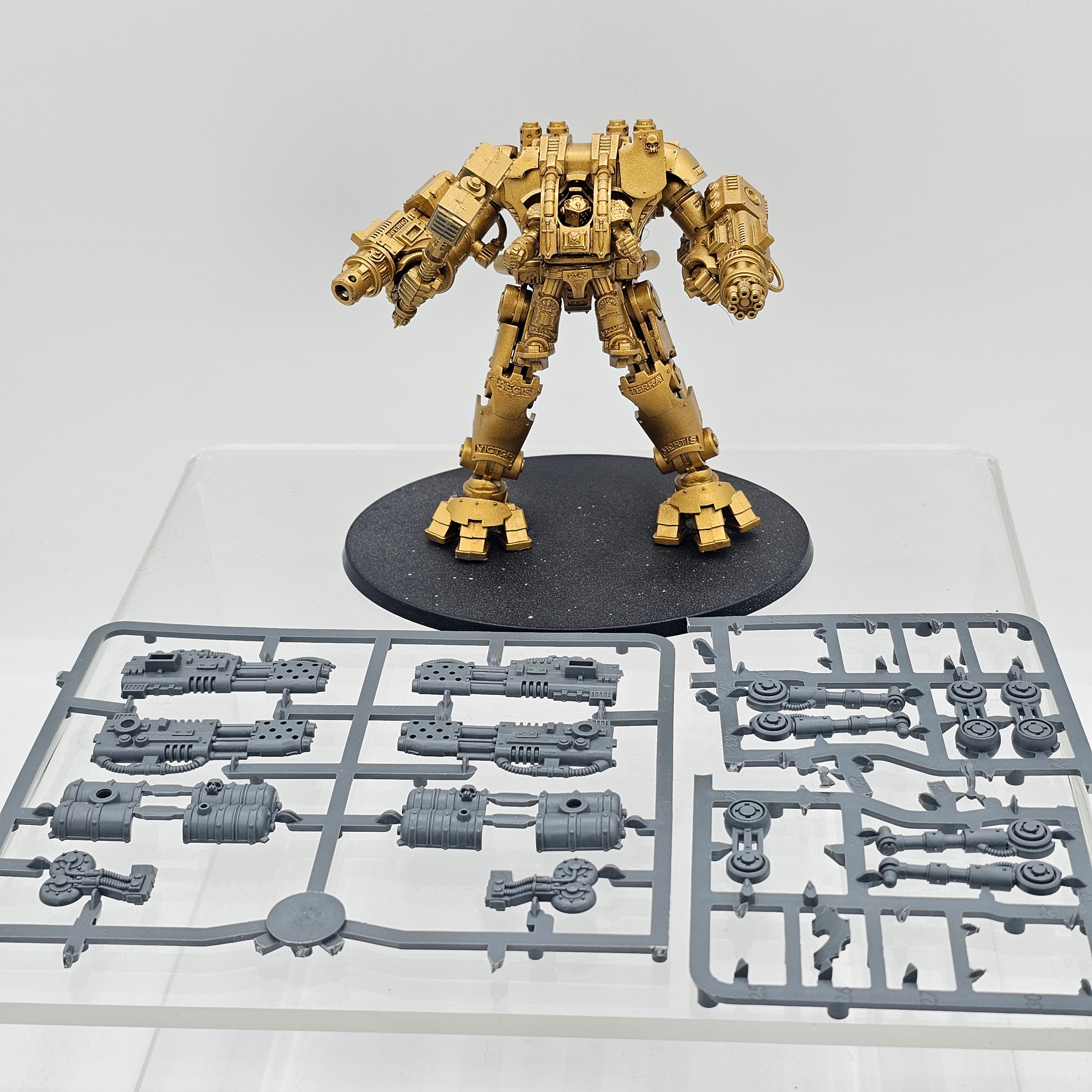 40K: Adeptus Astartes: Grey Knights - Nemesis Dreadknight (USED) [LOT #5]