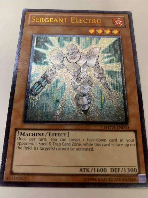 Sergeant Electro (PHSW-EN090) Unlimited Ultimate Rare