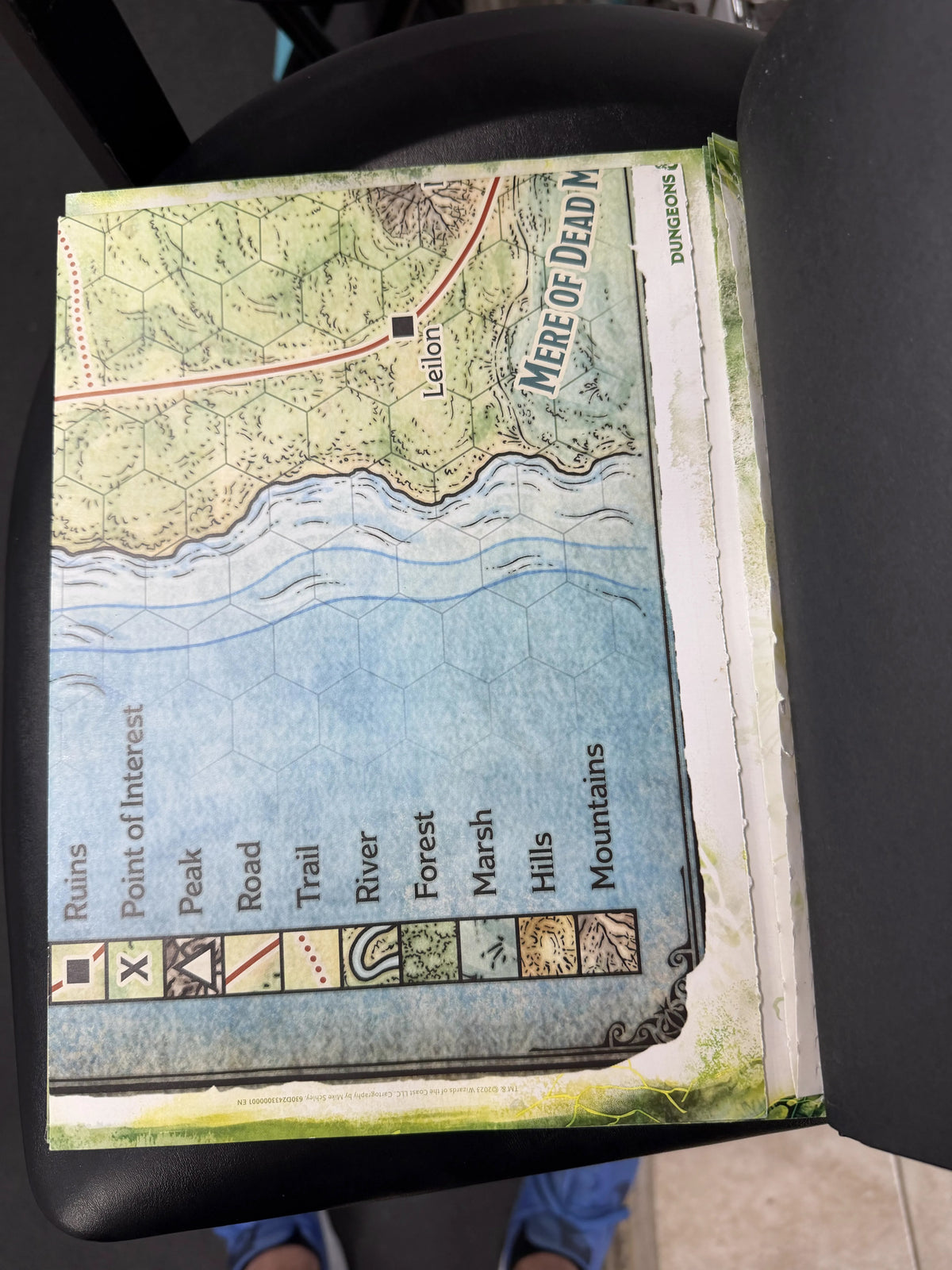 D&D 5E: Phandelver and Below: The Shattered Obelisk (Hobby Store Exclusive Cover) (USED)