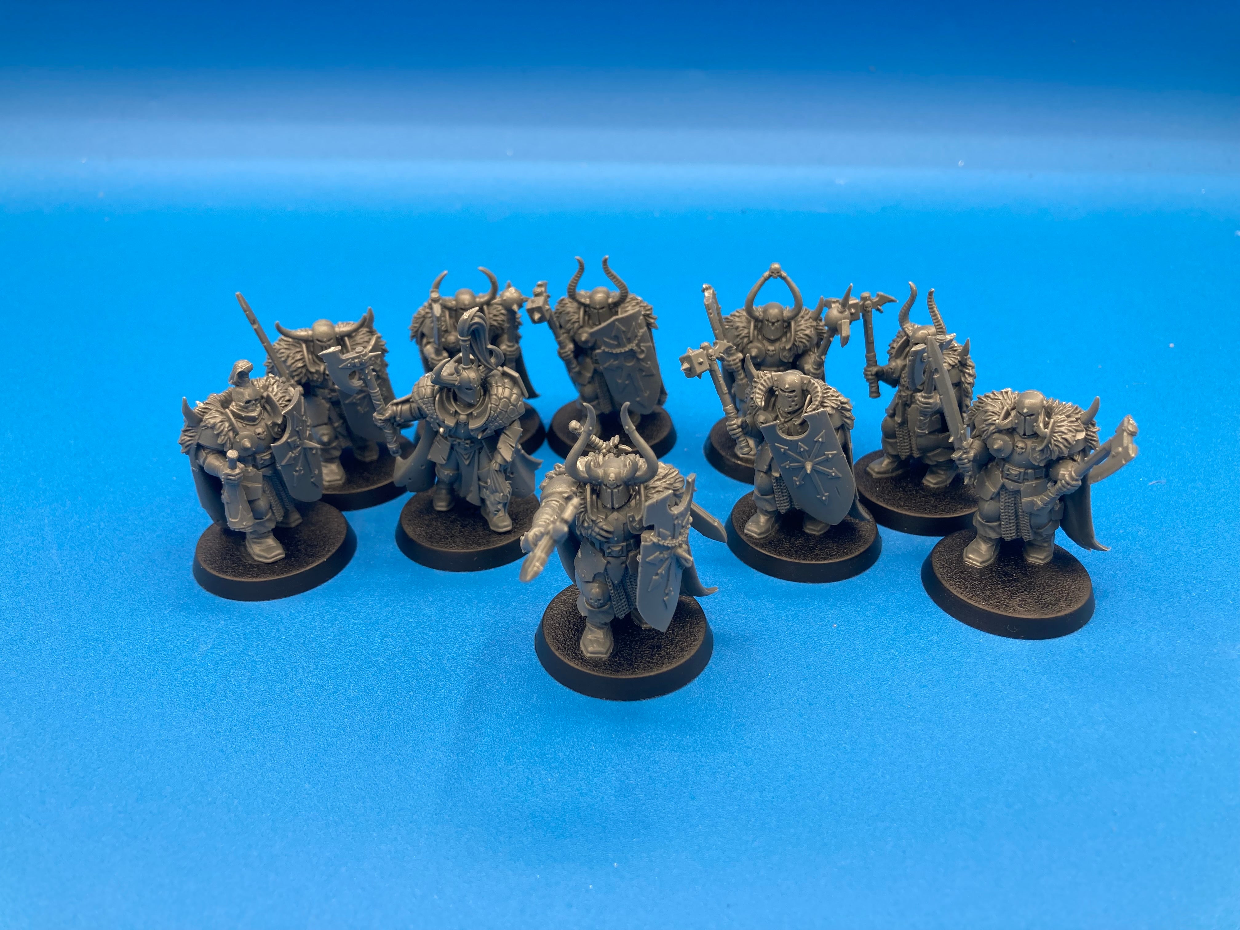 Age of Sigmar: Slaves to Darkness - Chaos Warriors OOP (USED) [Lot #2]