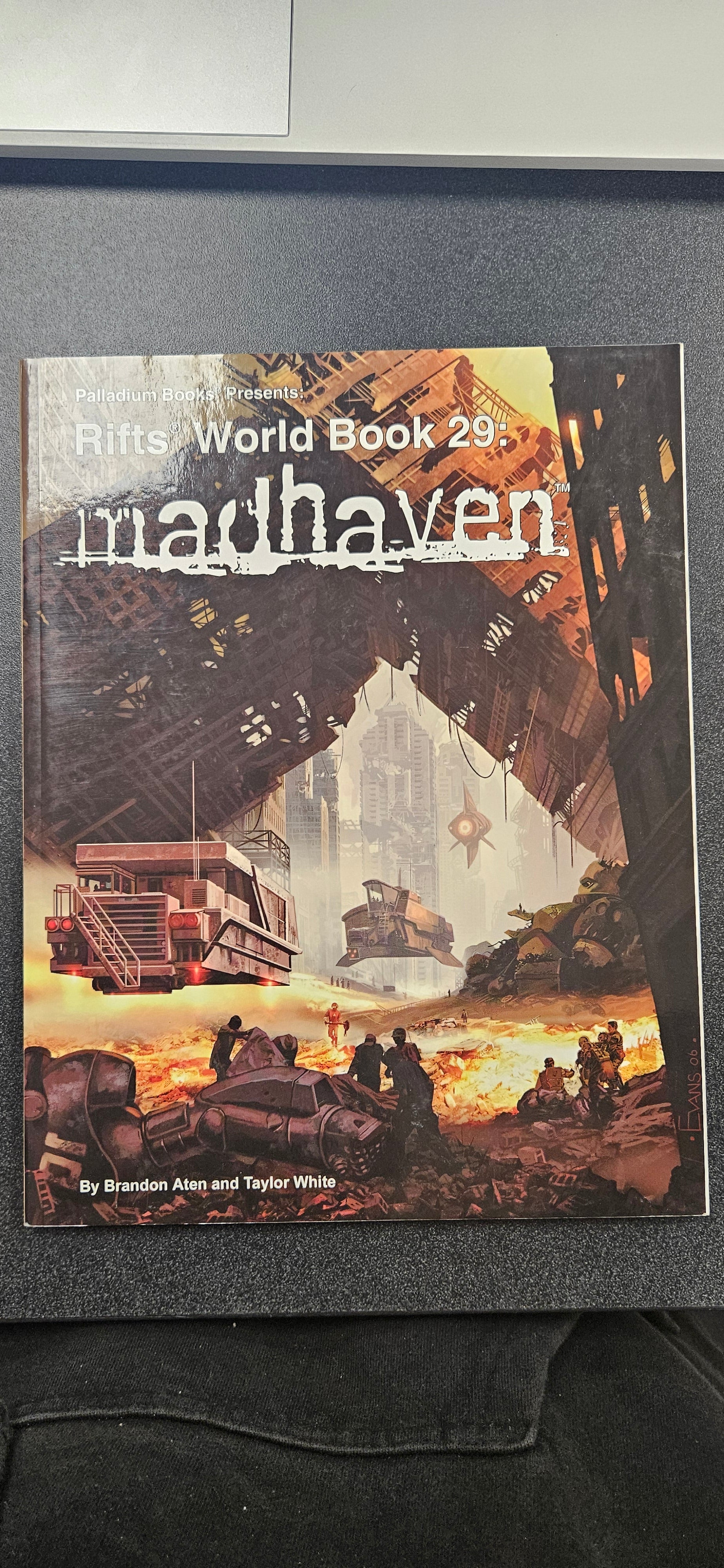 RIFTS World Book 29: Madhaven (USED)