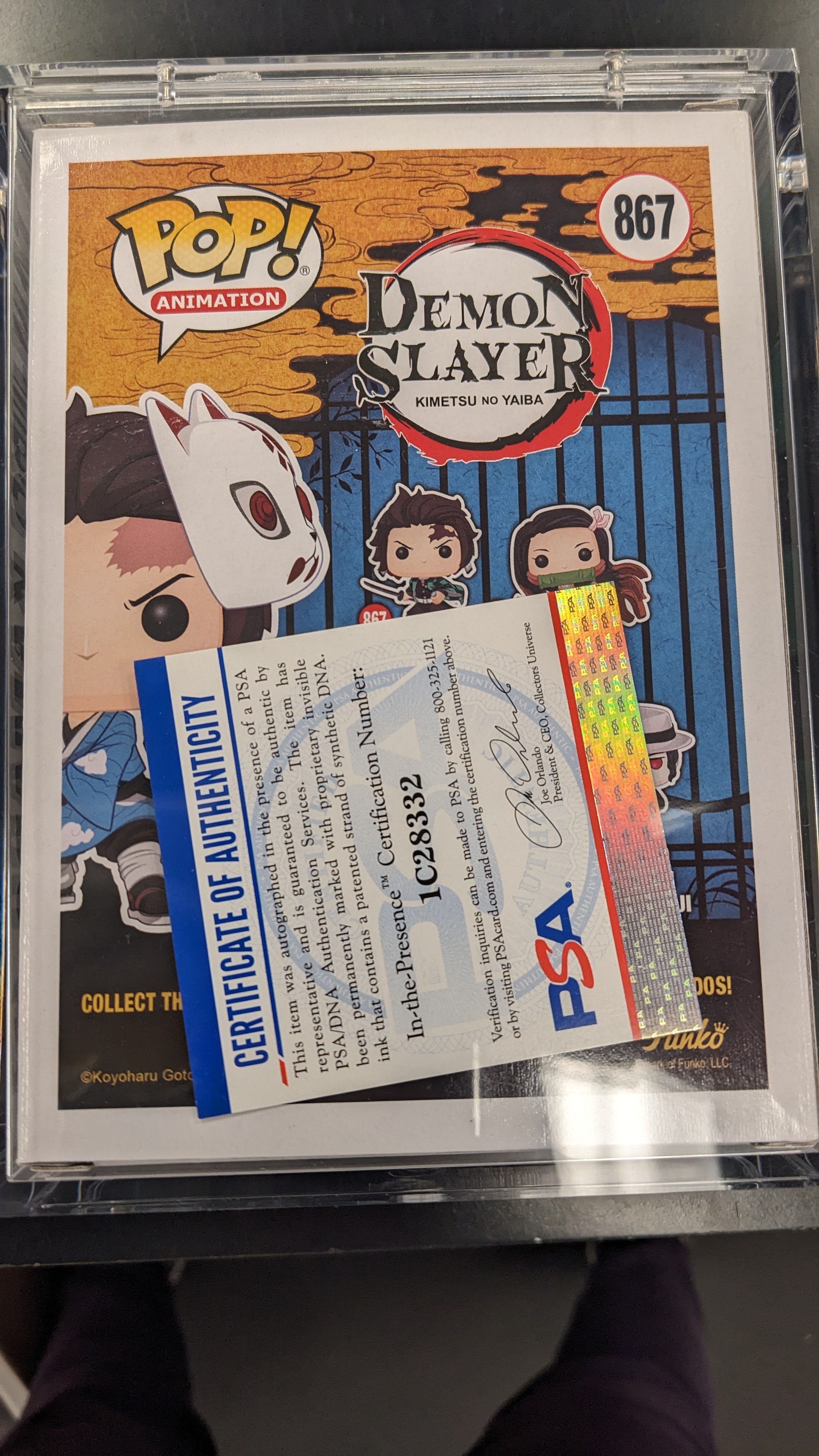 POP Figure: Demon Slayer #0867- Tanjiro Kamado (Mask) (Hot Topic) (Signed w/ PSA Certificate)