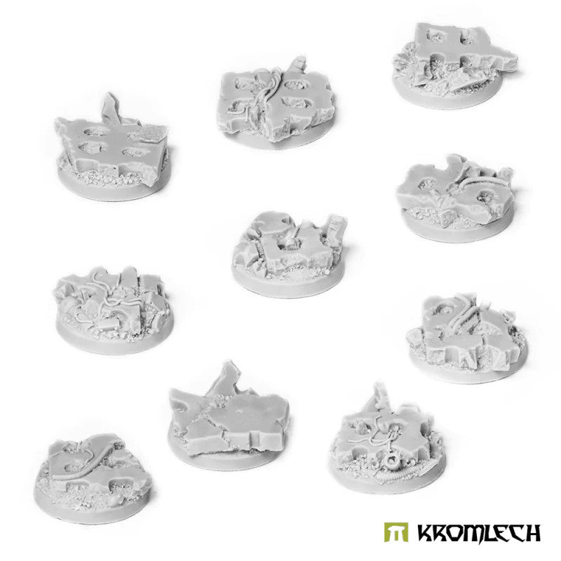 Kromlech KRRB012: Concrete Slabs Round 25mm Set 1 (10)