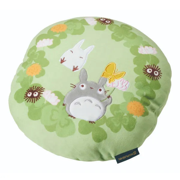 My Neighbor Totoro: Totoro, Clovers and Flowers Mochi Mochi Cushion